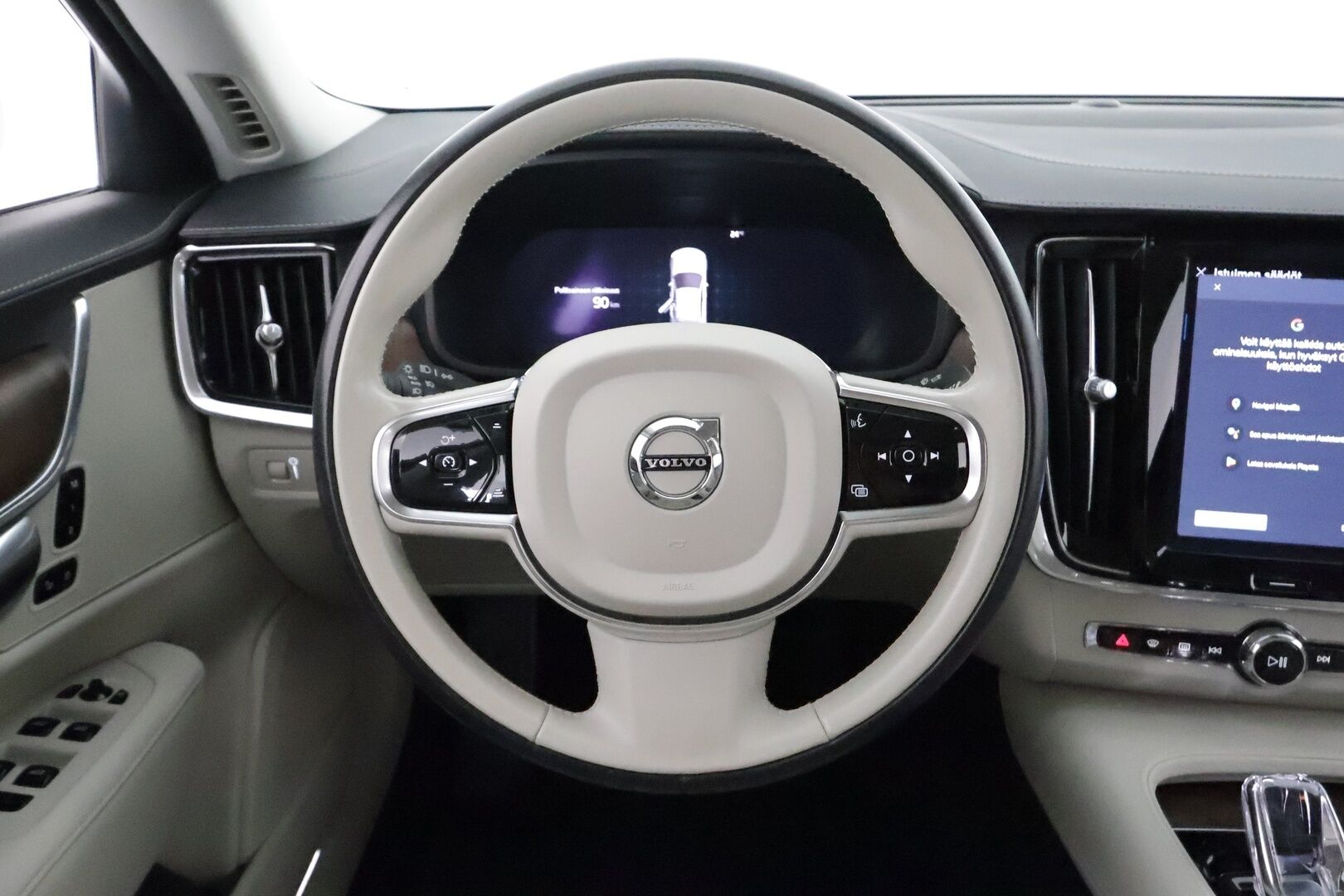Volvo S90 2022 B5 AWD D-MHEV Business Inscription aut **Webasto / Koukku / Adapt.Vakkari / LED / P.kamera / Sporttinahat Muistilla** - 3,99 % KORKOTARJOUS TÄHÄN AUTOON - 1-om Suomi-auto / Kahdet Renkaat / Merkkihuollettu!