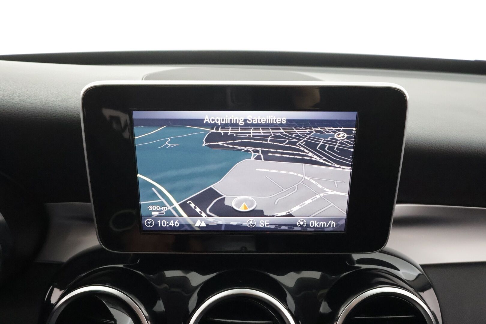 Mercedes-Benz C 2018 200 d T A * Distronic+ / Sporttipenkit / Navi / LED / Sähköluukku / Kaistavahti / Peruutustutkat! - Kahdet renkaat aluvanteilla / Juuri huollettu 