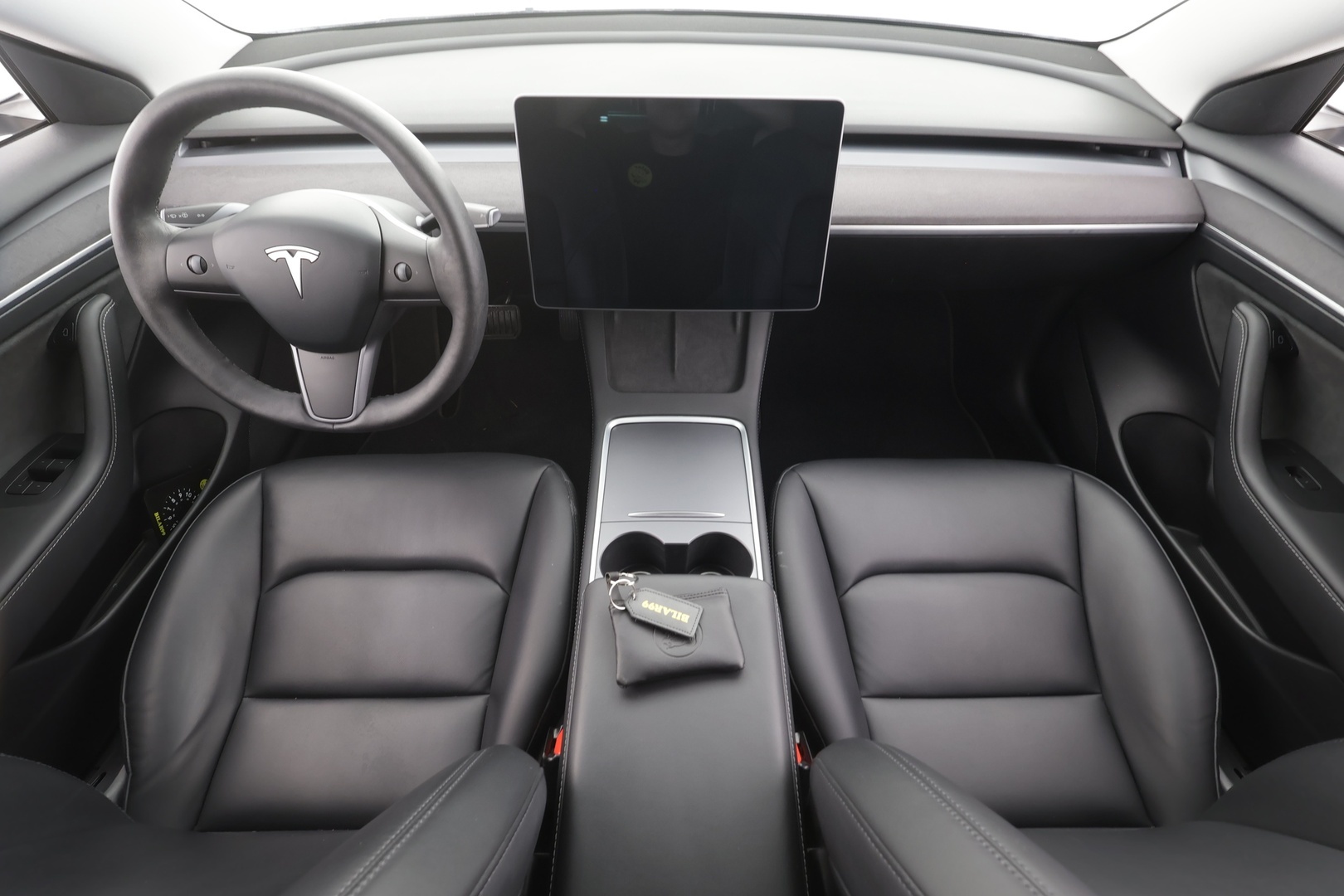 Tesla Model 3 2021 Standard Range Plus - | ILP | ACC | Lasikatto | Matrix-LED | P.Kamera | Muistipenkki | Premium Speakers | Kaistavahti | Navi | Keyless | 2x Latauskaapelit | Kahdet renkaat |