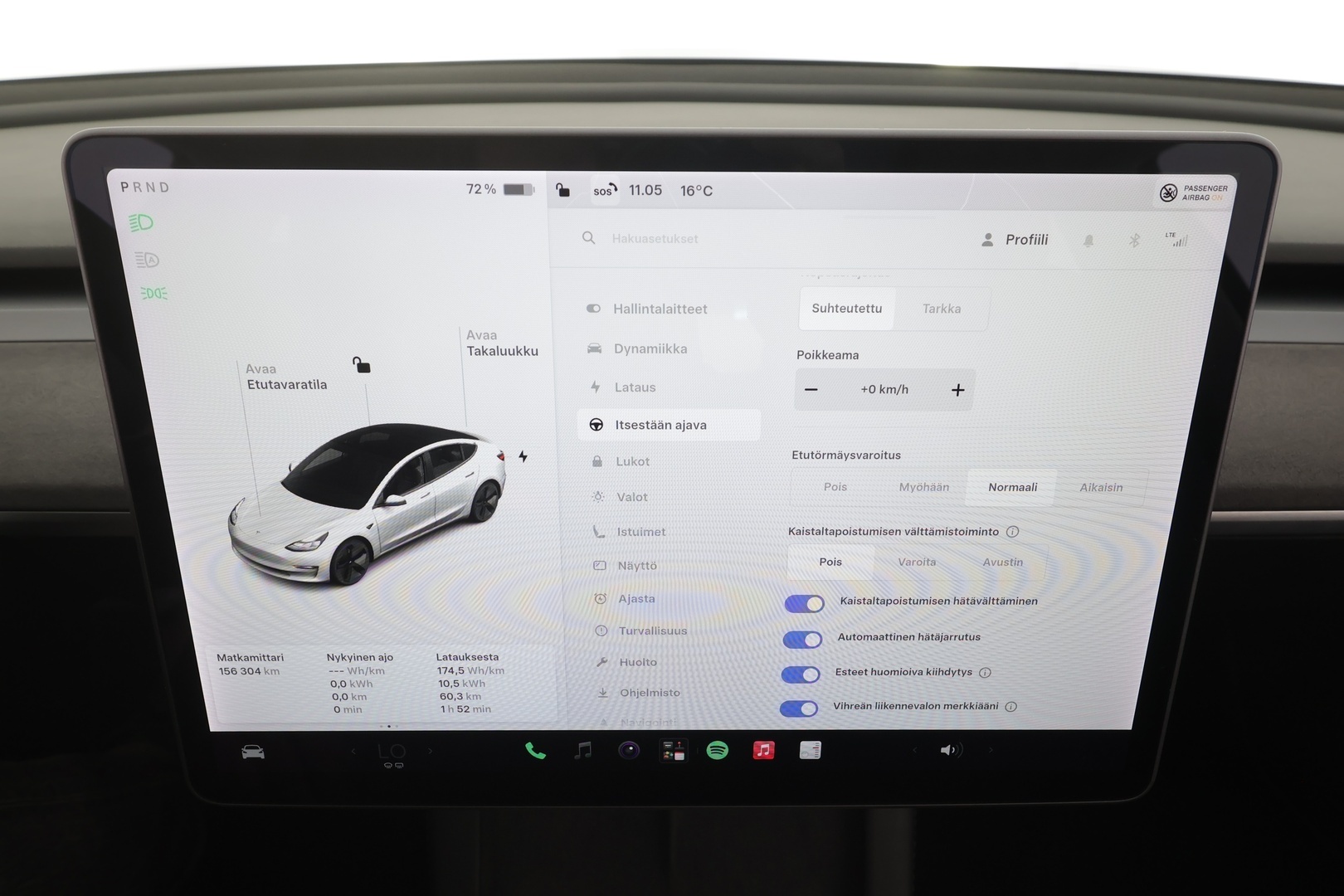 Tesla Model 3 2021 Standard Range Plus - | ILP | ACC | Lasikatto | Matrix-LED | P.Kamera | Muistipenkki | Premium Speakers | Kaistavahti | Navi | Keyless | 2x Latauskaapelit | Kahdet renkaat |