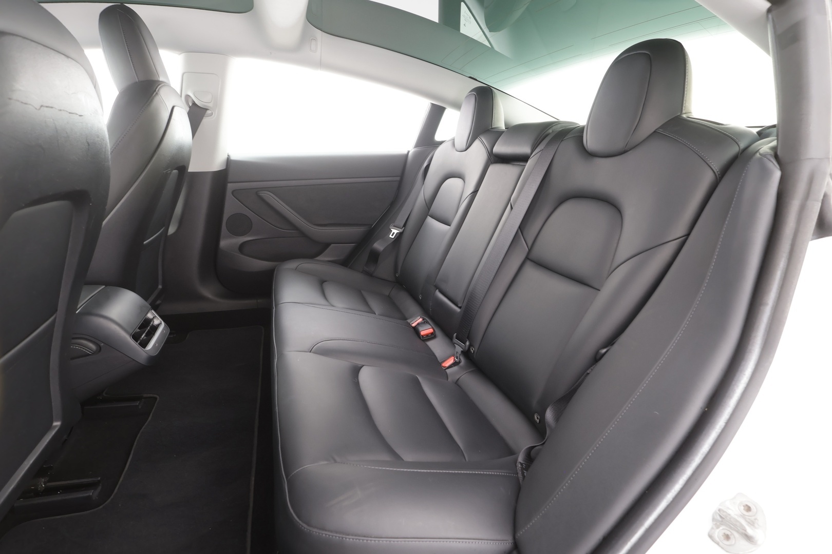 Tesla Model 3 2021 Standard Range Plus - | ILP | ACC | Lasikatto | Matrix-LED | P.Kamera | Muistipenkki | Premium Speakers | Kaistavahti | Navi | Keyless | 2x Latauskaapelit | Kahdet renkaat |