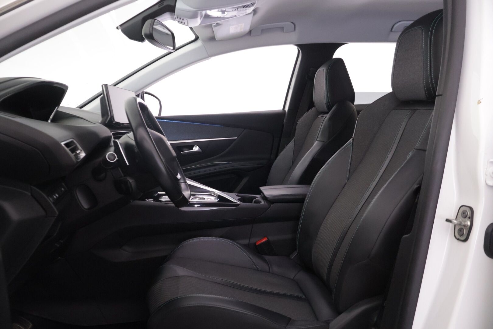 Peugeot 3008 2022 Allure Pack Anniversary PureTech 130 EAT8-automaatti - Suomi-auto|P.kamera|AppleCarPlay & Android Auto