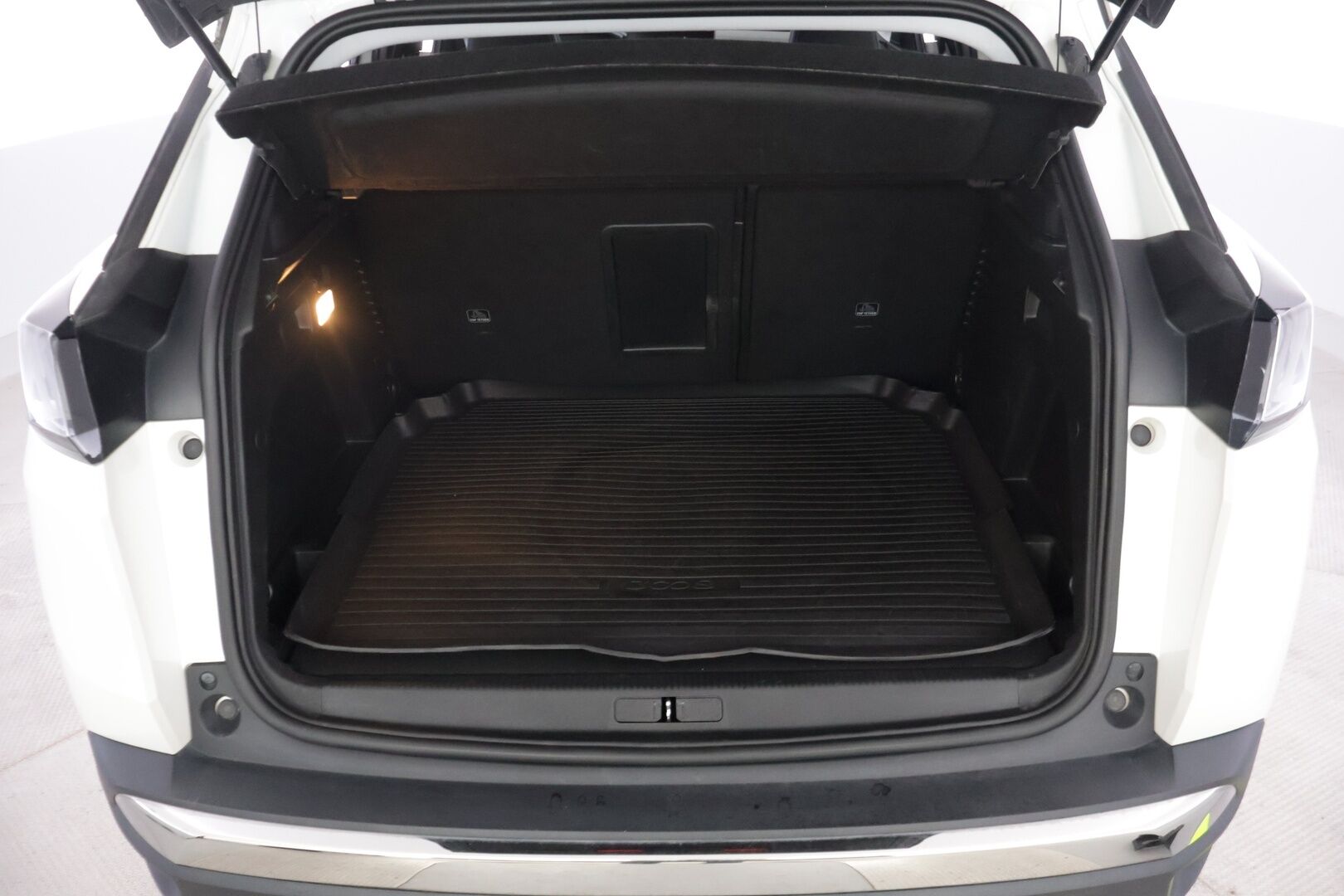 Peugeot 3008 2022 Allure Pack Anniversary PureTech 130 EAT8-automaatti - Suomi-auto|P.kamera|AppleCarPlay & Android Auto
