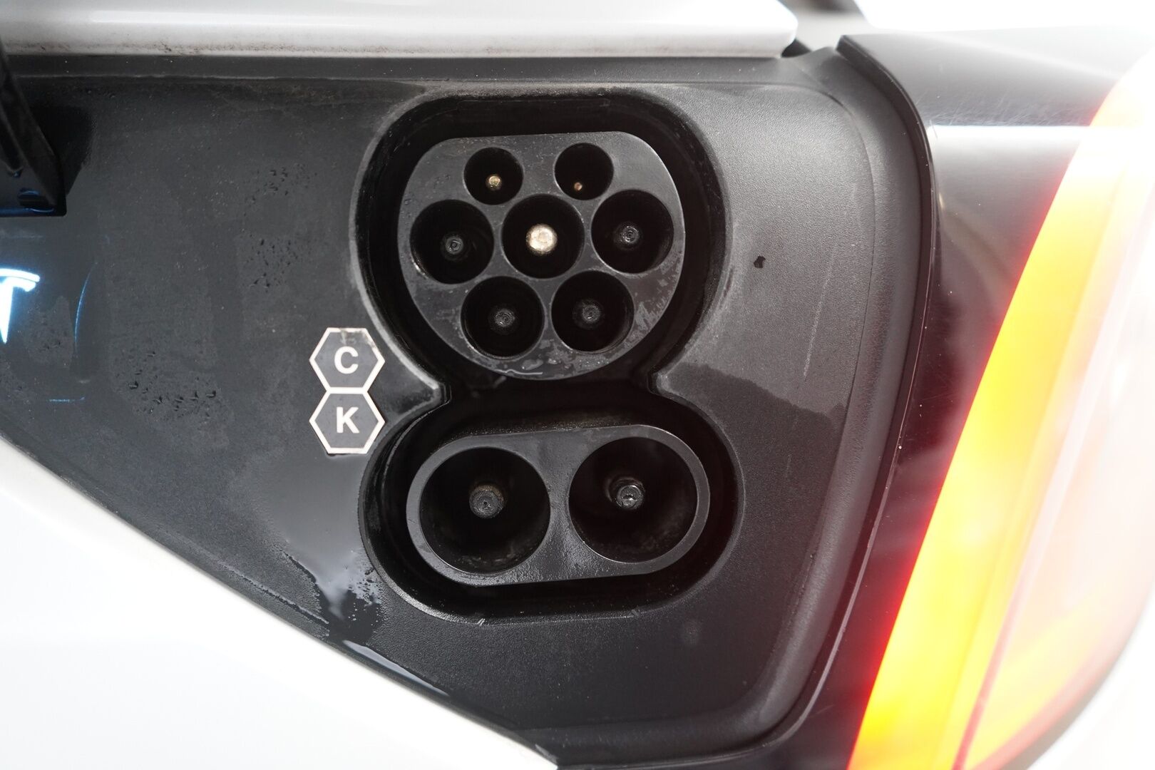 Tesla Model 3 2021 Long Range Dual Motor AWD *ACC / P. kamera / Nahkasisusta / Lasikatto* - Kahdet renkaat / Hieno metalliväri