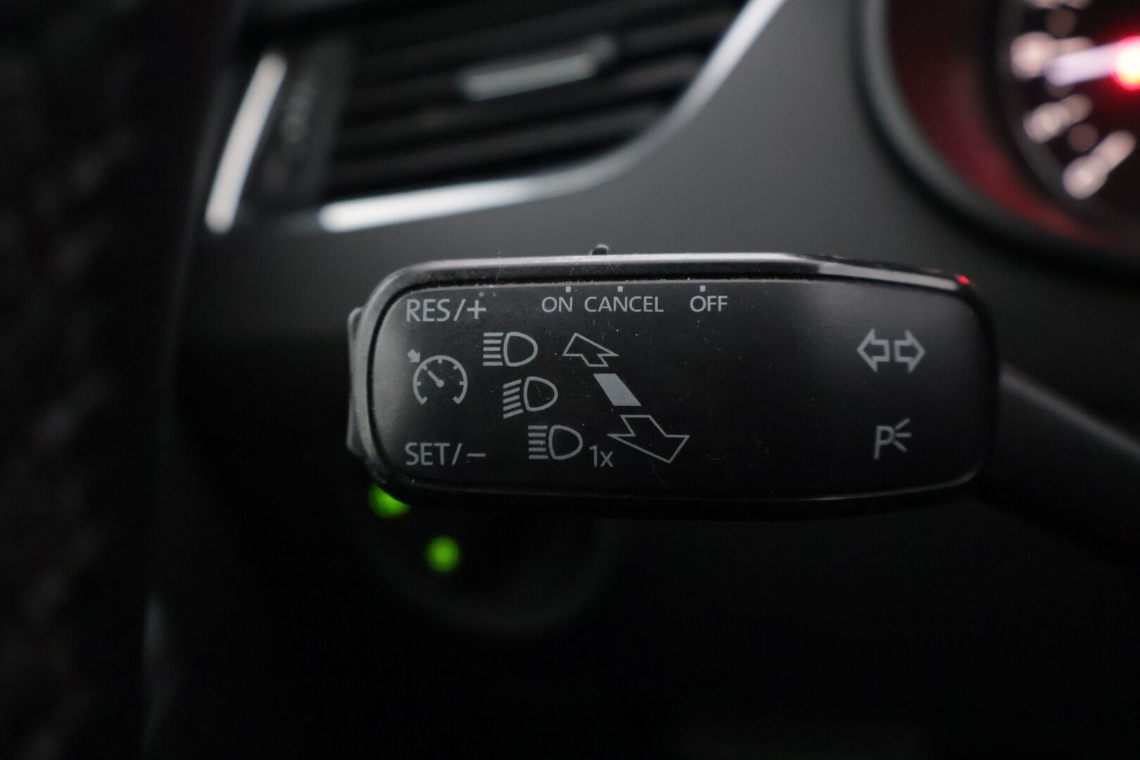 Skoda Octavia 2015 Combi 1,6 TDI 105 Elegance DSG Autom.  - YritysOutlet - Myydään vain yrityksille