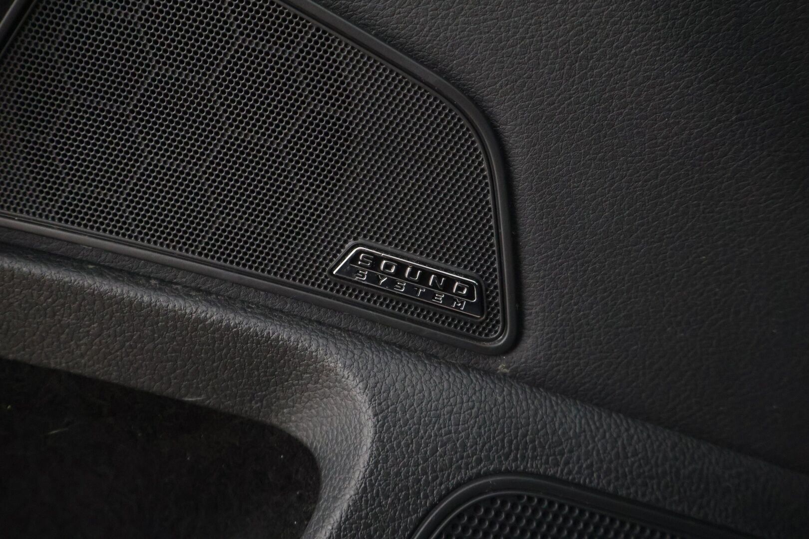 Skoda Superb 2020 1,4 TSI PHEV Style iV DSG Autom. * ACC / Webasto / P-Kamera / Smartlink / Keyless * - Suomi-auto kattavalla huoltohistorialla / Akun kunto tarkistettu SoH 90,8%