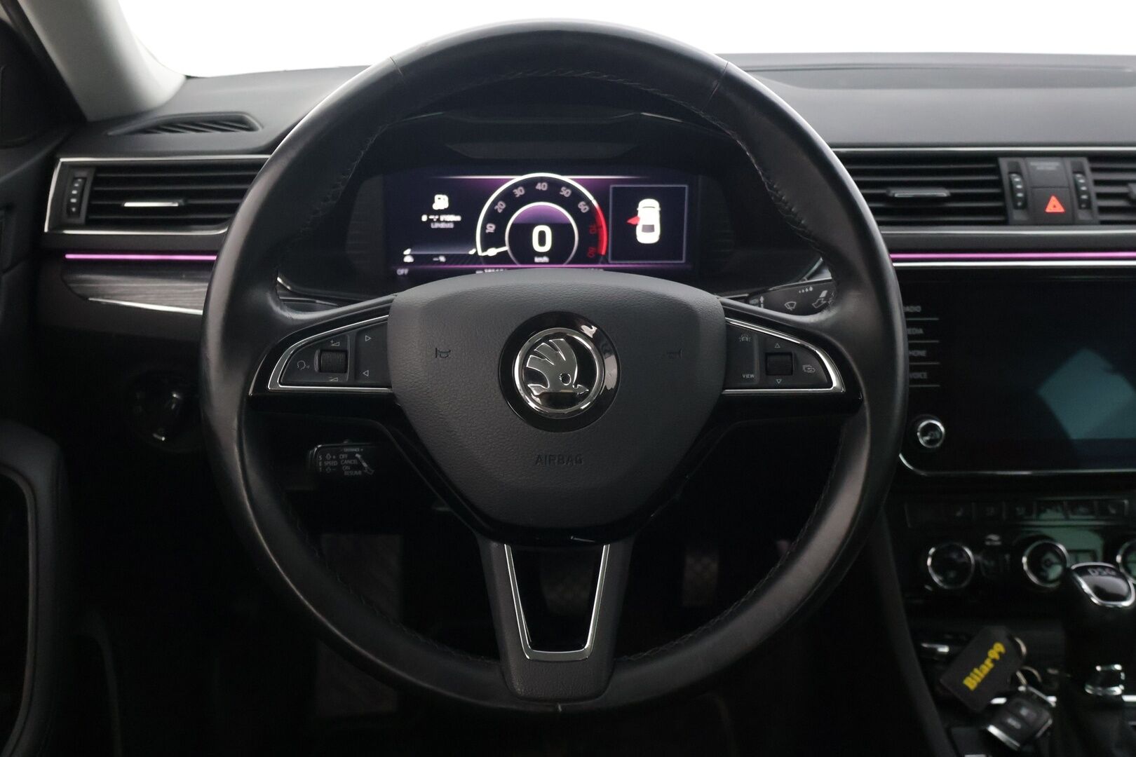 Skoda Superb 2020 1,4 TSI PHEV Style iV DSG Autom. * ACC / Webasto / P-Kamera / Smartlink / Keyless * - Suomi-auto kattavalla huoltohistorialla / Akun kunto tarkistettu SoH 90,8%