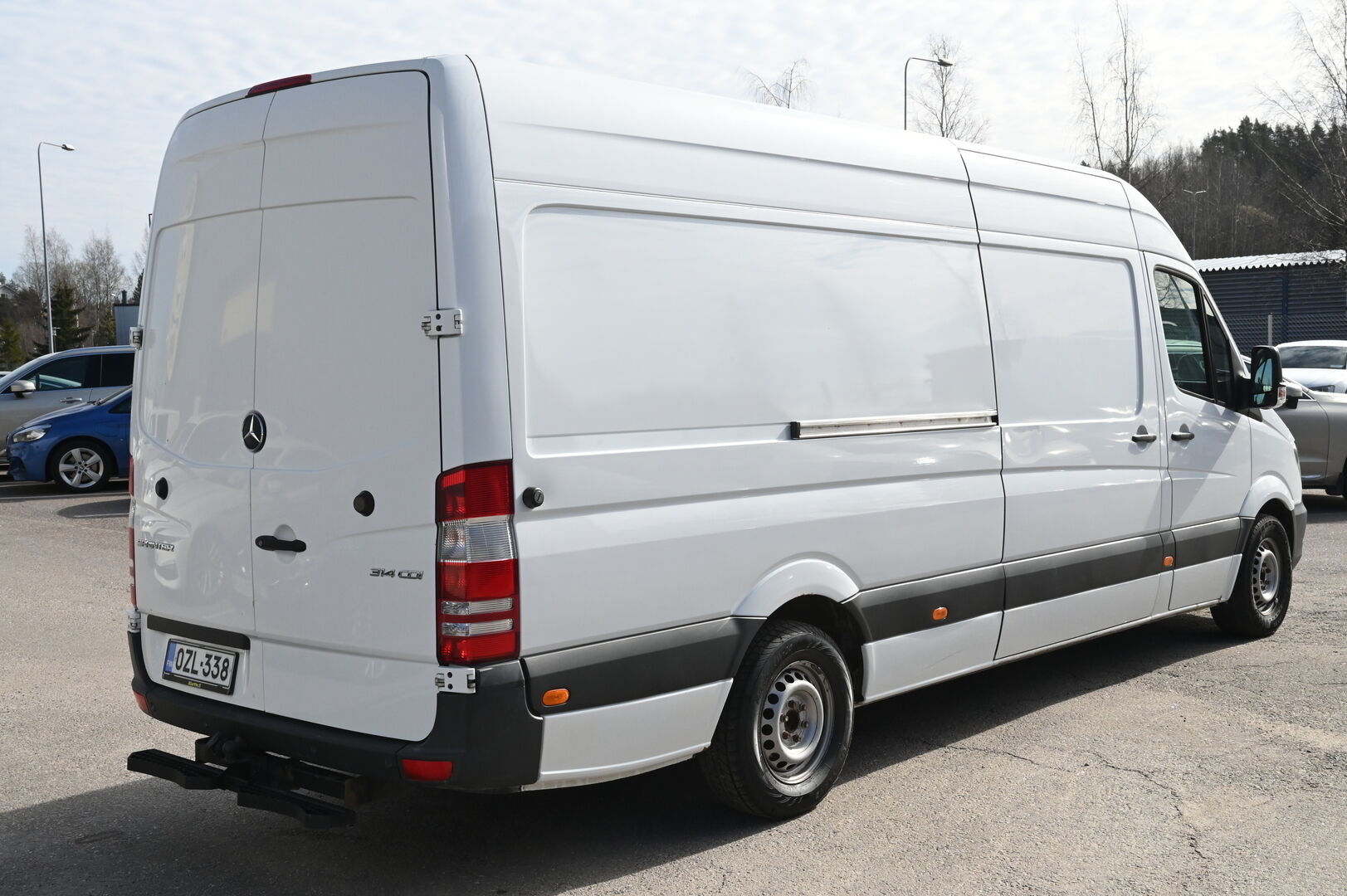Mercedes-Benz Sprinter 2018 314CDI RWD-3,55/43AL pitkä A3 A*Kevyt KA / Bluetooth / Vetokoukku / vakionopeudensäädin / P-tutka* - 2x Renkaat / Pariovet - HULLUT AVAJAISHULINAT KORKOTARJOUS 3,29 %