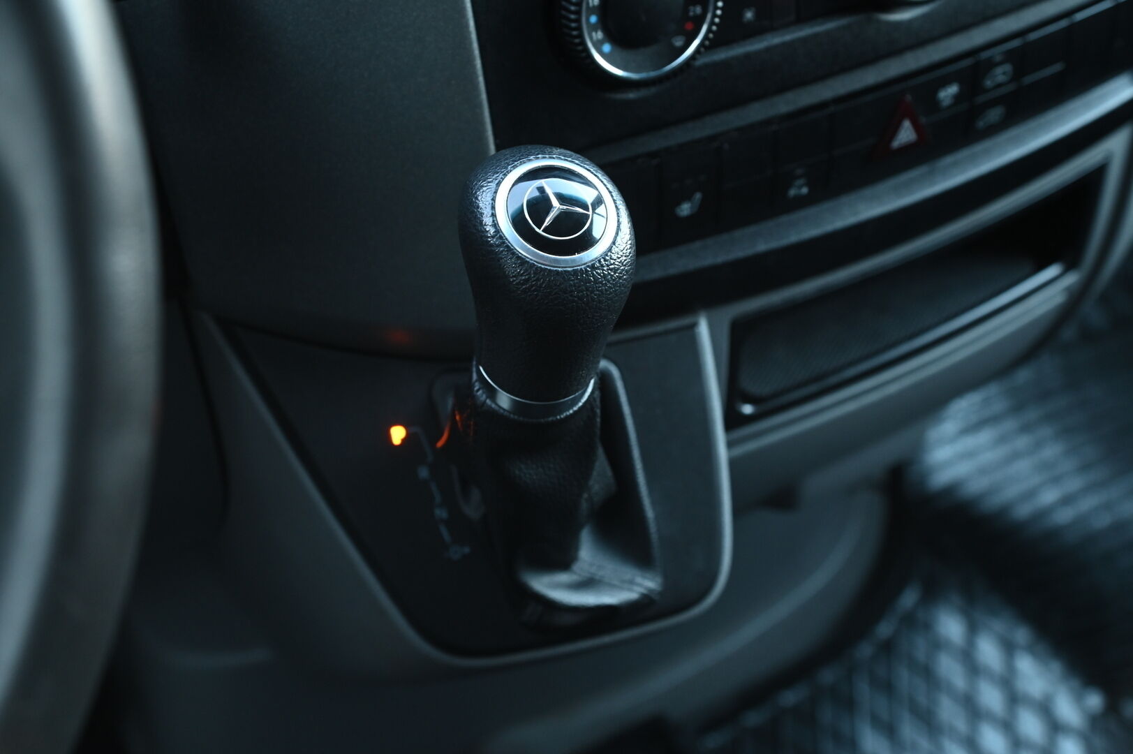 Mercedes-Benz Sprinter 2018 314CDI RWD-3,55/43AL pitkä A3 A*Kevyt KA / Bluetooth / Vetokoukku / vakionopeudensäädin / P-tutka* - 2x Renkaat / Pariovet - HULLUT AVAJAISHULINAT KORKOTARJOUS 3,29 %