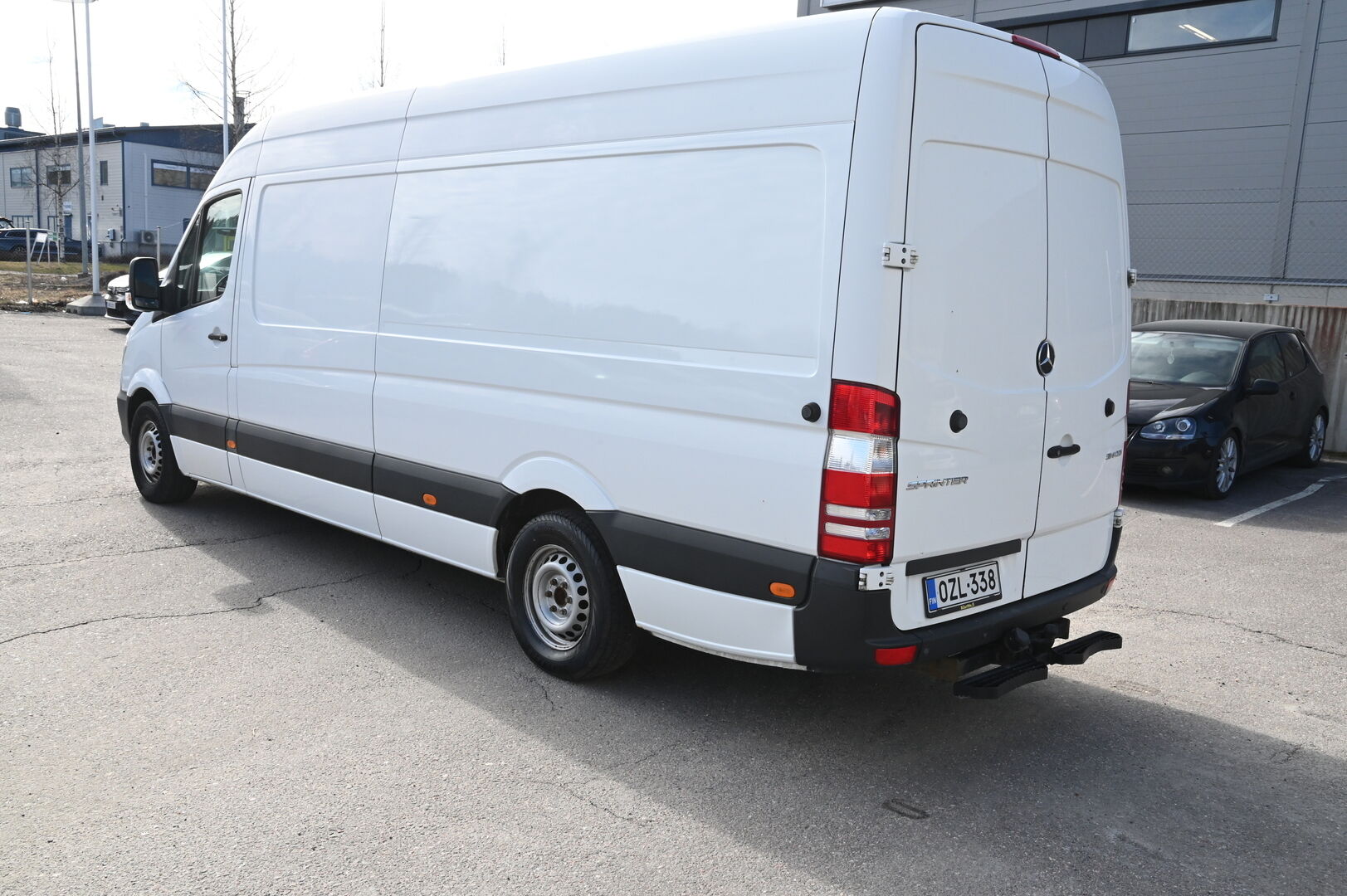 Mercedes-Benz Sprinter 2018 314CDI RWD-3,55/43AL pitkä A3 A*Kevyt KA / Bluetooth / Vetokoukku / vakionopeudensäädin / P-tutka* - 2x Renkaat / Pariovet - HULLUT AVAJAISHULINAT KORKOTARJOUS 3,29 %
