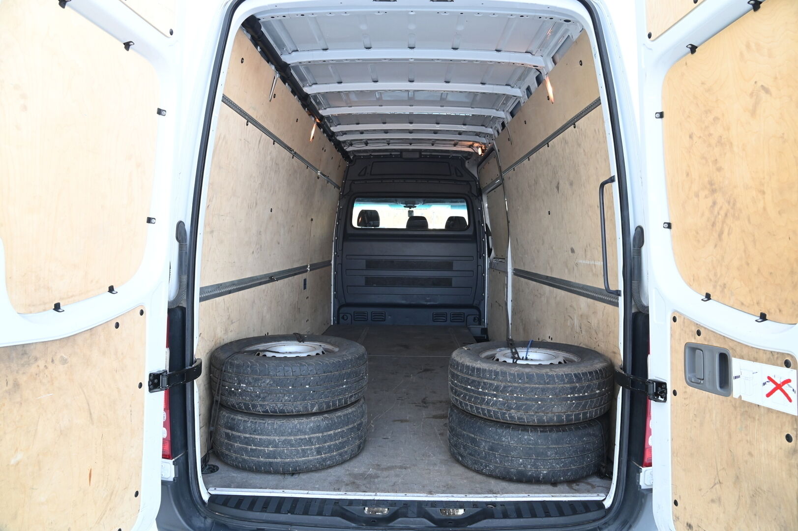 Mercedes-Benz Sprinter 2018 314CDI RWD-3,55/43AL pitkä A3 A - Kevyt KA | Bluetooth | Vetokoukku | vakionopeudensäädin | P-tutka | Pariovet