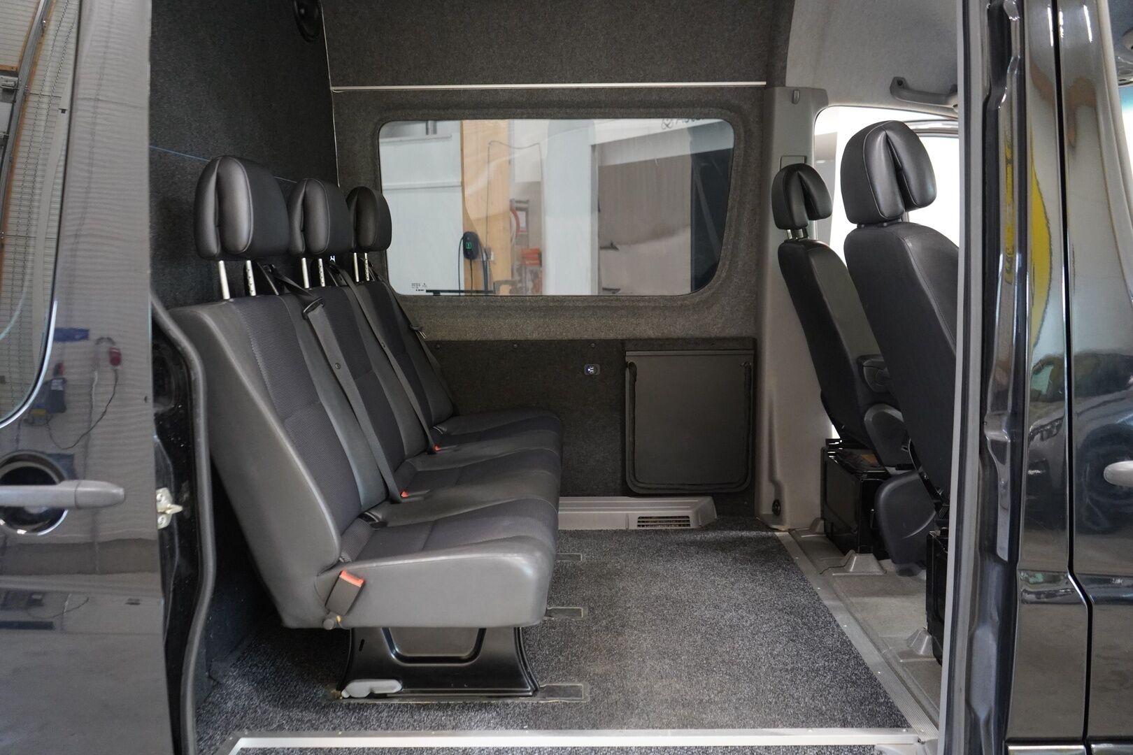 Mercedes-Benz SPRINTER 2016 316CDI -3,55/37K keskipitkä A2 BE - Vakkari | EBER | Jatko-ohjaamo 2+3 | Kamera | Osanahat | Hifit + Subi | Säntilliset huollot