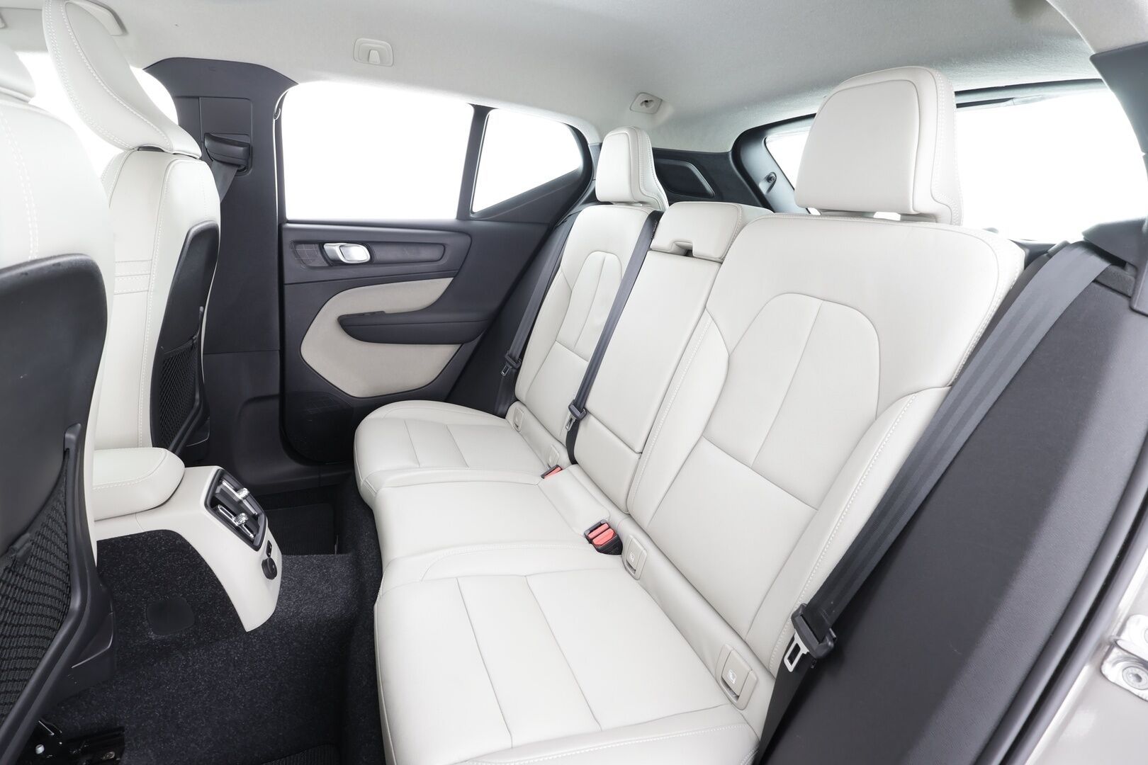 Volvo XC40 2020 T5 Twin Engine Inscription Business aut * Pilot assist / Muistipenkki / Koukku / PA-Lisälämmitin / Sporttinahat / LED * - Merkkihuollettu / Kahdet Renkaat / 2x Lataus