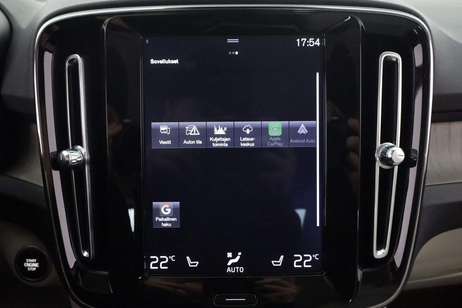 Volvo XC40 2020 T5 Twin Engine Inscription Business aut * Pilot assist / Muistipenkki / Koukku / PA-Lisälämmitin / Sporttinahat / LED * - Merkkihuollettu / Kahdet Renkaat / 2x Lataus