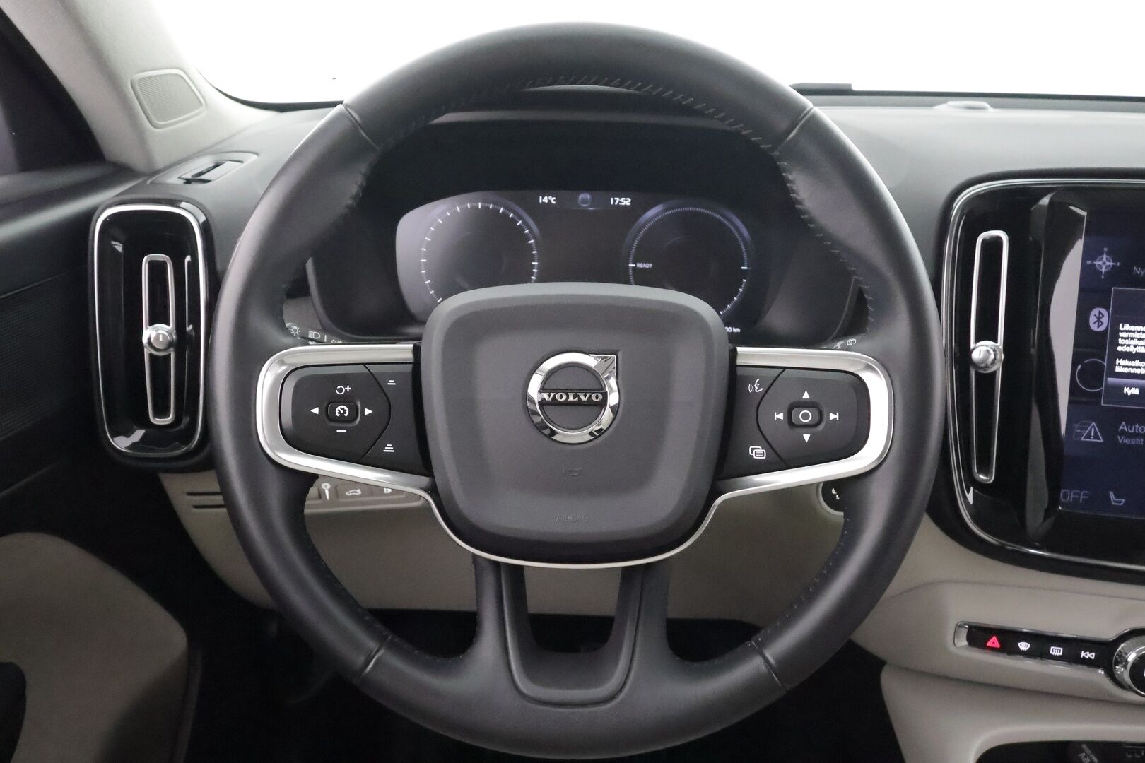 Volvo XC40 2020 T5 Twin Engine Inscription Business aut * Pilot assist / Muistipenkki / Koukku / PA-Lisälämmitin / Sporttinahat / LED * - Merkkihuollettu / Kahdet Renkaat / 2x Lataus