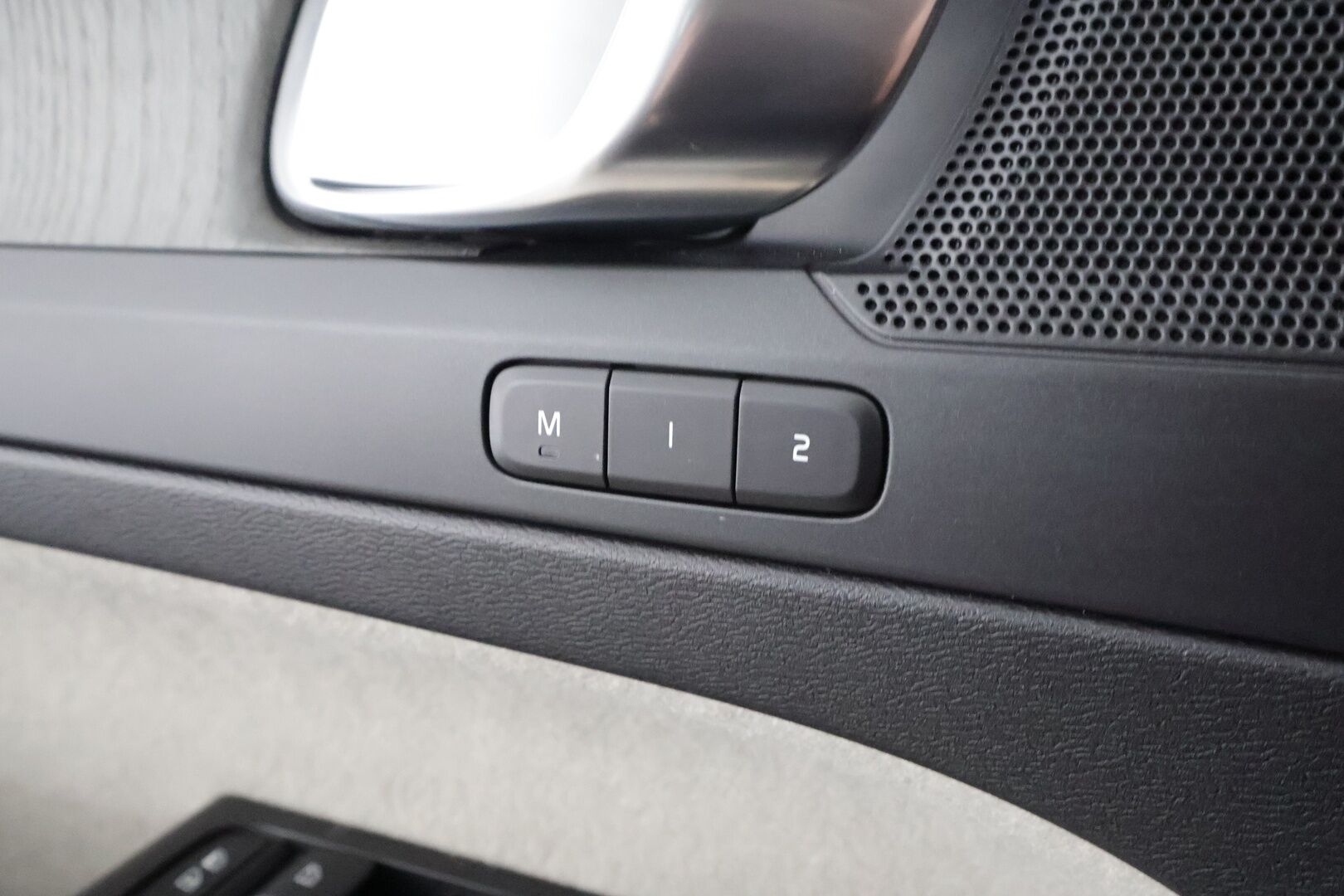 Volvo XC40 2020 T5 Twin Engine Inscription Business aut * Pilot assist / Muistipenkki / Koukku / PA-Lisälämmitin / Sporttinahat / LED * - Merkkihuollettu / Kahdet Renkaat / 2x Lataus