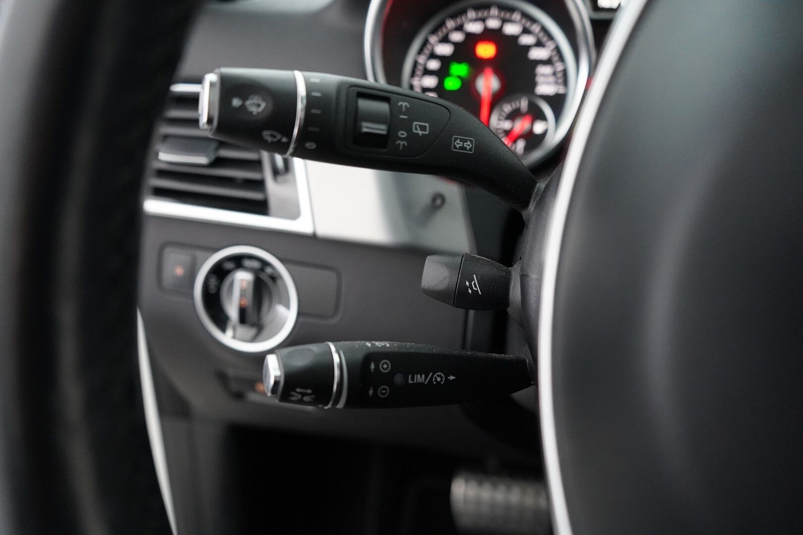 MERCEDES-BENZ GLE 2016 500e 4Matic AMG - YritysOutlet - Myydään vain yrityksille - ACC / Panorama / Sport-penkit muistilla / Harman&Kardon / Koukku / Nahkasisusta / Navi / Kahdet renkaat / AMG