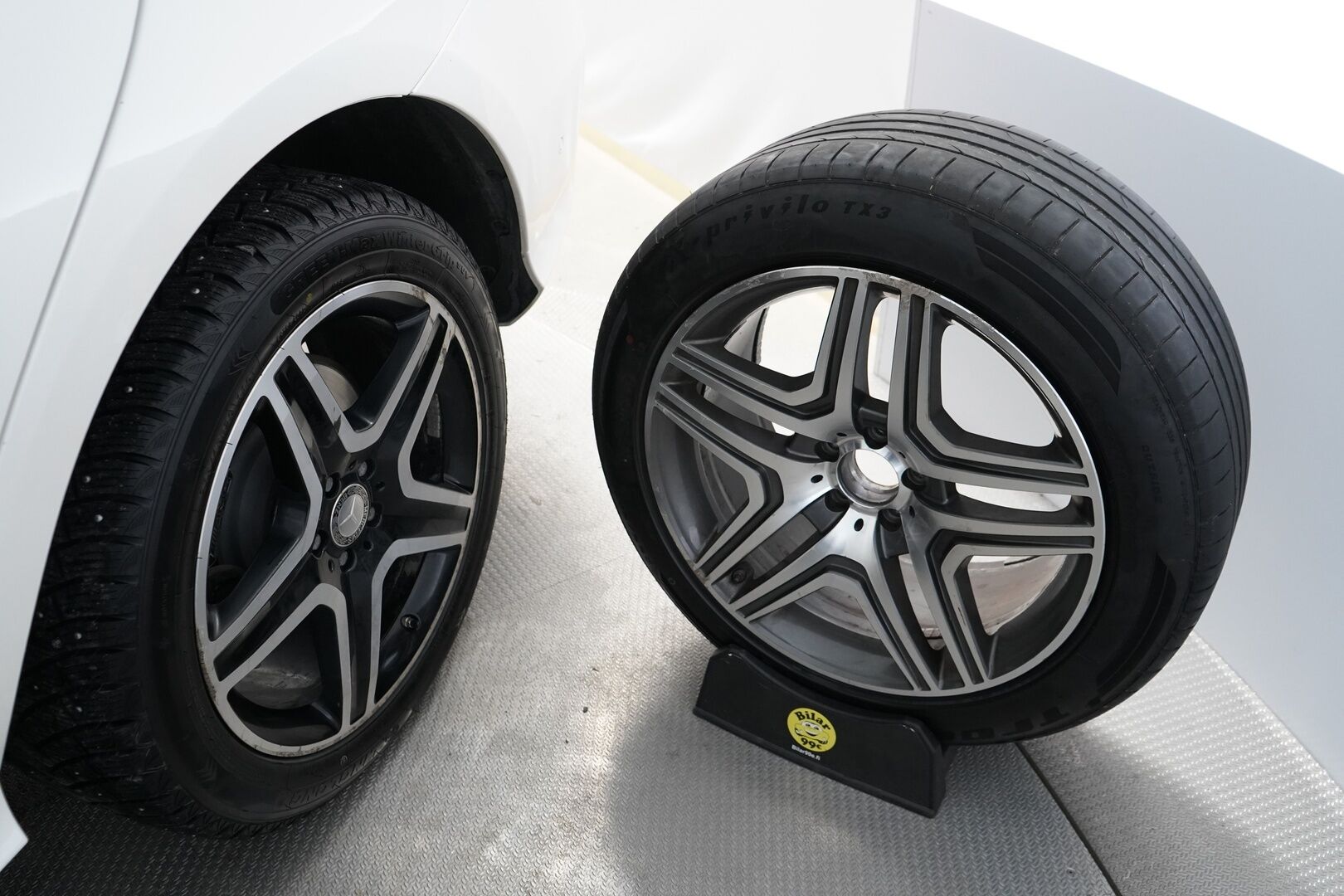 MERCEDES-BENZ GLE 2016 500e 4Matic AMG - YritysOutlet - Myydään vain yrityksille - ACC / Panorama / Sport-penkit muistilla / Harman&Kardon / Koukku / Nahkasisusta / Navi / Kahdet renkaat / AMG