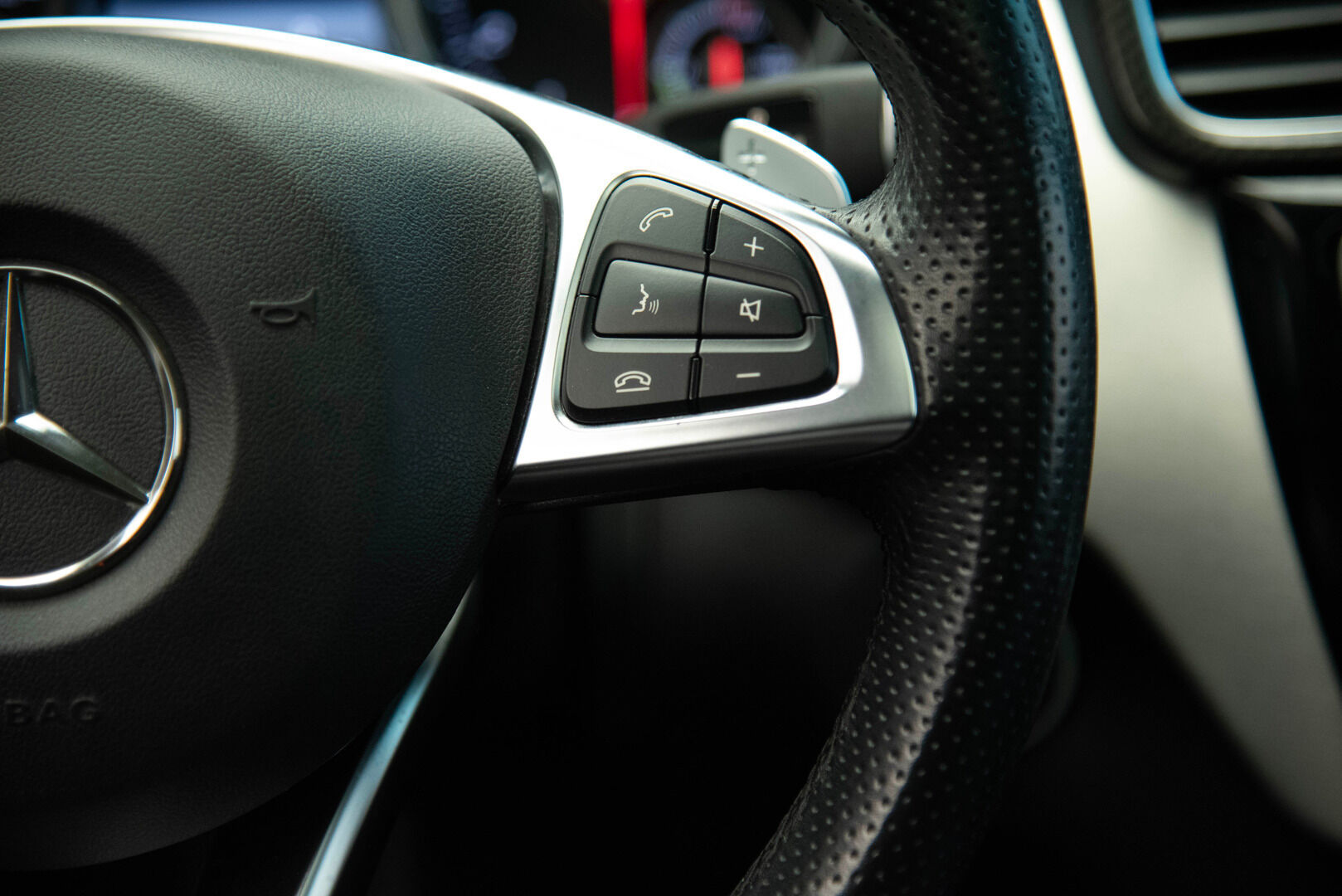 MERCEDES-BENZ GLE 2016 500e 4Matic AMG - YritysOutlet - Myydään vain yrityksille - Super-varusteet / Kahdet renkaat / AMG