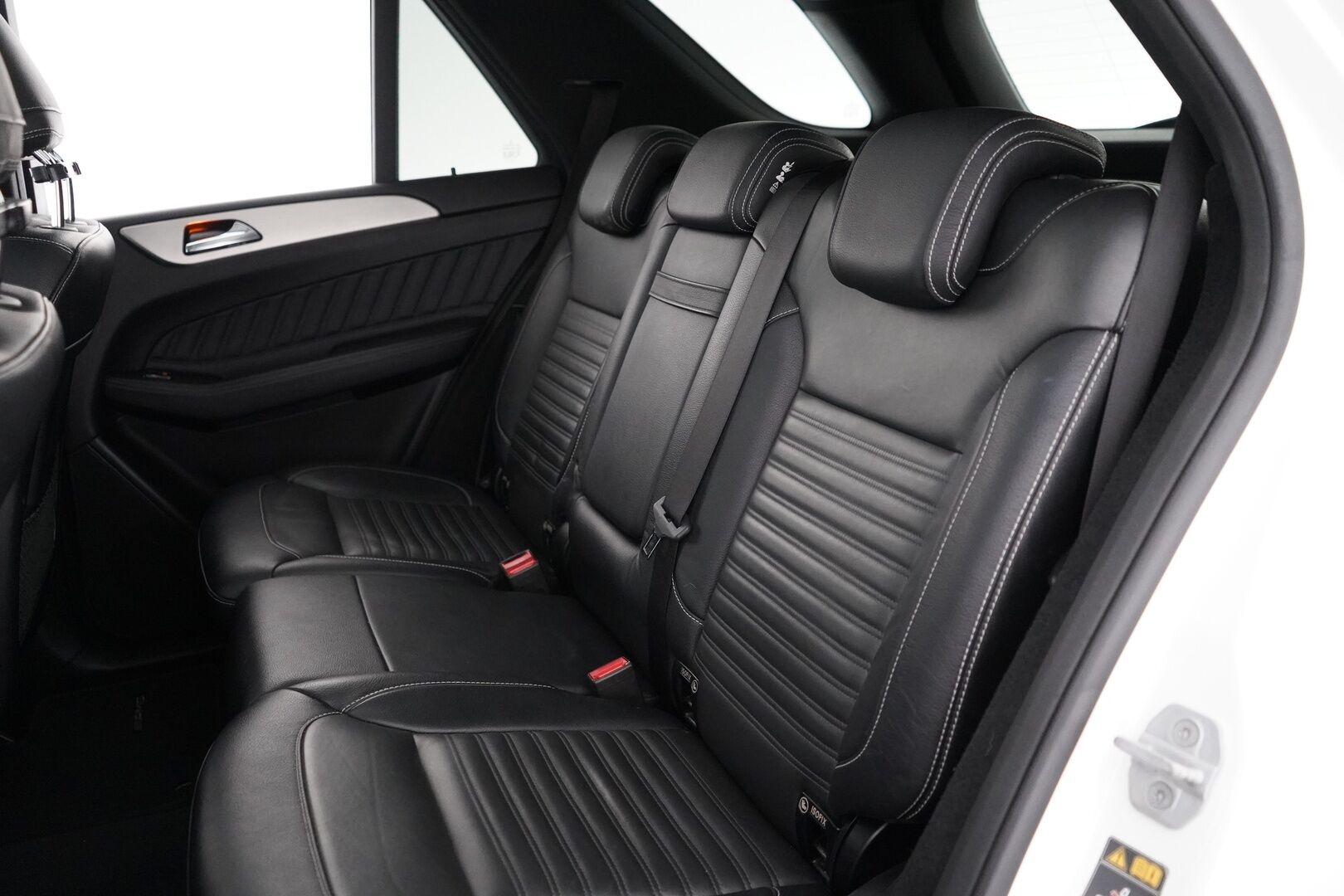 MERCEDES-BENZ GLE 2016 500e 4Matic AMG Huutokaupat.com - ACC / Panorama / Sport-penkit muistilla / Harman&Kardon / Koukku / Nahkasisusta / Navi / Kahdet renkaat / AMG