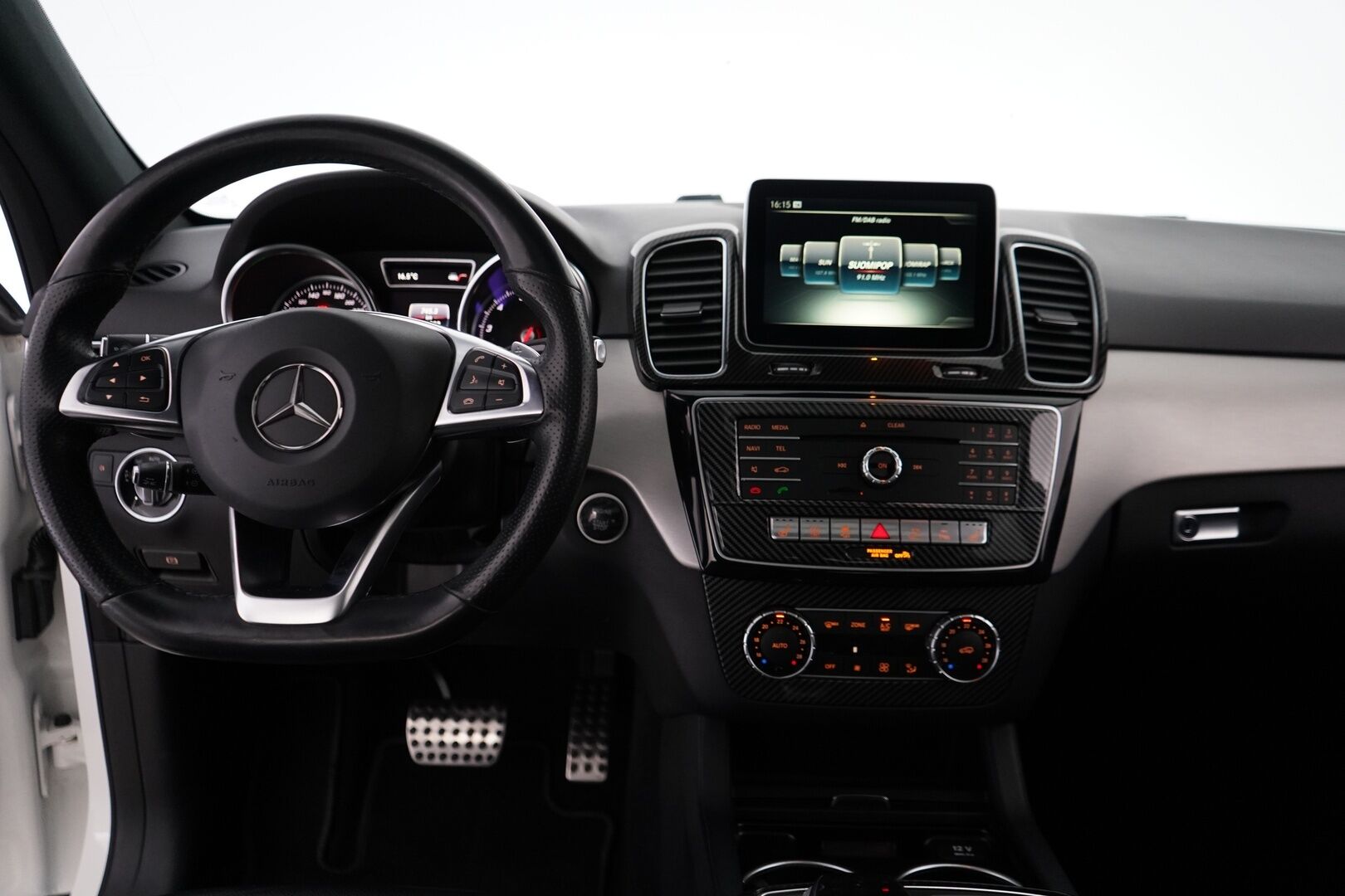 MERCEDES-BENZ GLE 2016 500e 4Matic AMG - YritysOutlet - Myydään vain yrityksille - Super-varusteet / Kahdet renkaat / AMG