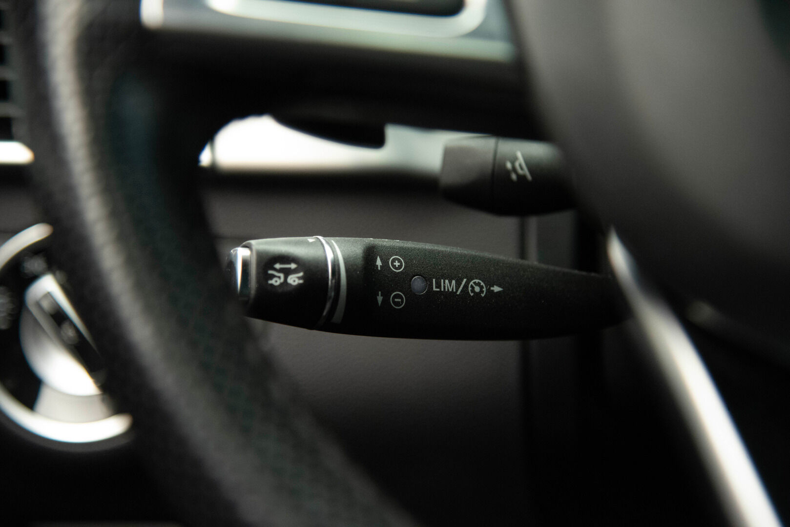 MERCEDES-BENZ GLE 2016 500e 4Matic AMG - YritysOutlet - Myydään vain yrityksille - Super-varusteet / Kahdet renkaat / AMG