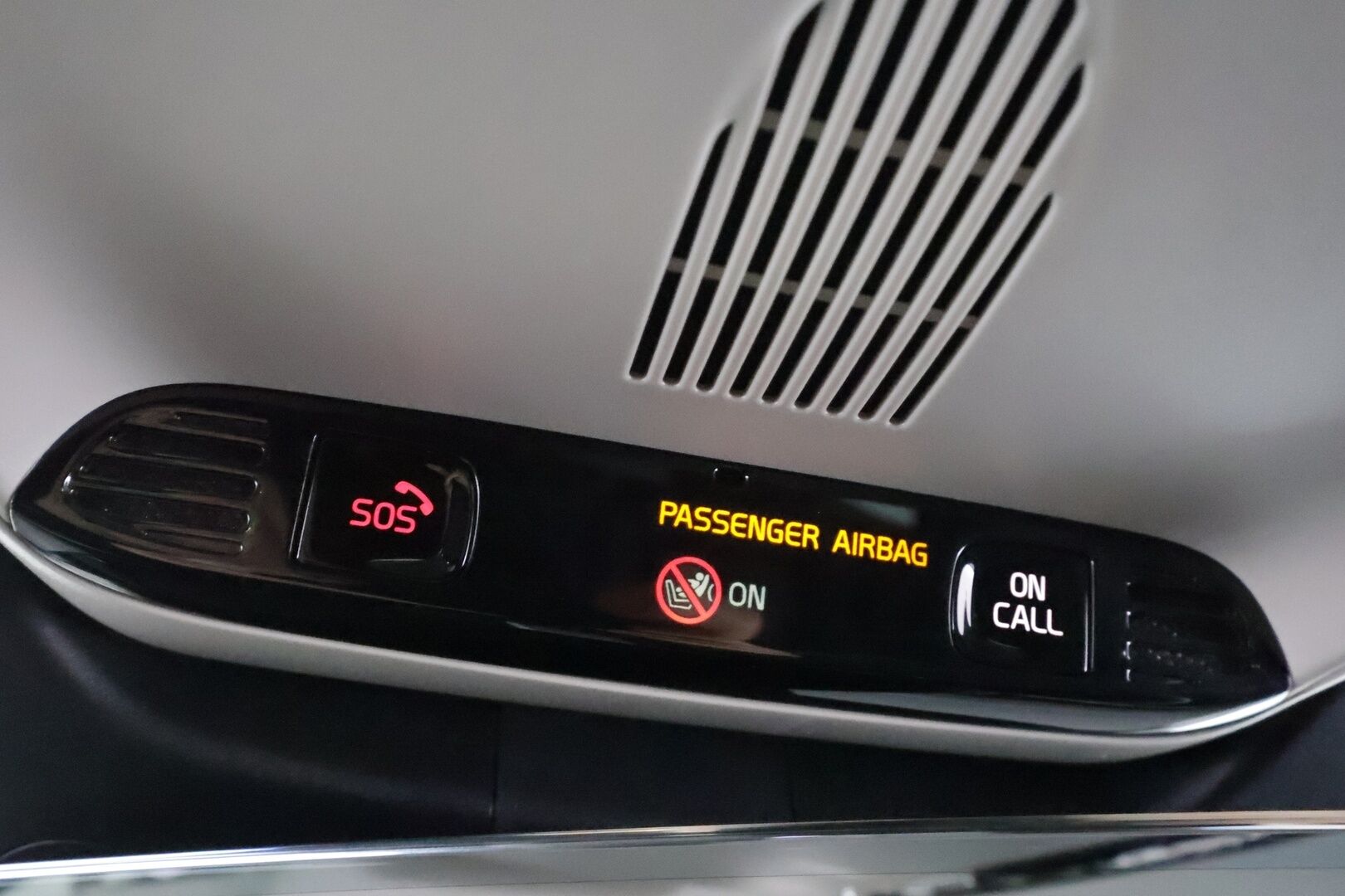 Volvo V90 Cross Country 2018 D4 AWD Pro aut * ACC / HUD / 360° / Muistipenkki / Full LED / Webasto / Koukku / Keyless / Navi / Nahat * - Kahdet renkaat aluvanteilla - HULLUT AVAJAISHULINAT KORKOTARJOUS 3,29 %