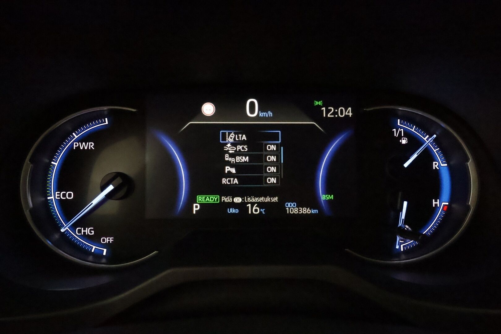 Toyota RAV4 2019 2.5 Hybrid Premium FWD **360° Kamera / Adapt.Vakkari / LED-valot / Ilmastoitu Muistipenkki / Sisätilanlämmitin / Navi** - 3,99 % KORKOTARJOUS TÄHÄN AUTOON - 31.5. ASTI! - Kaistavahti / KeylessGO / 2x Renkaat