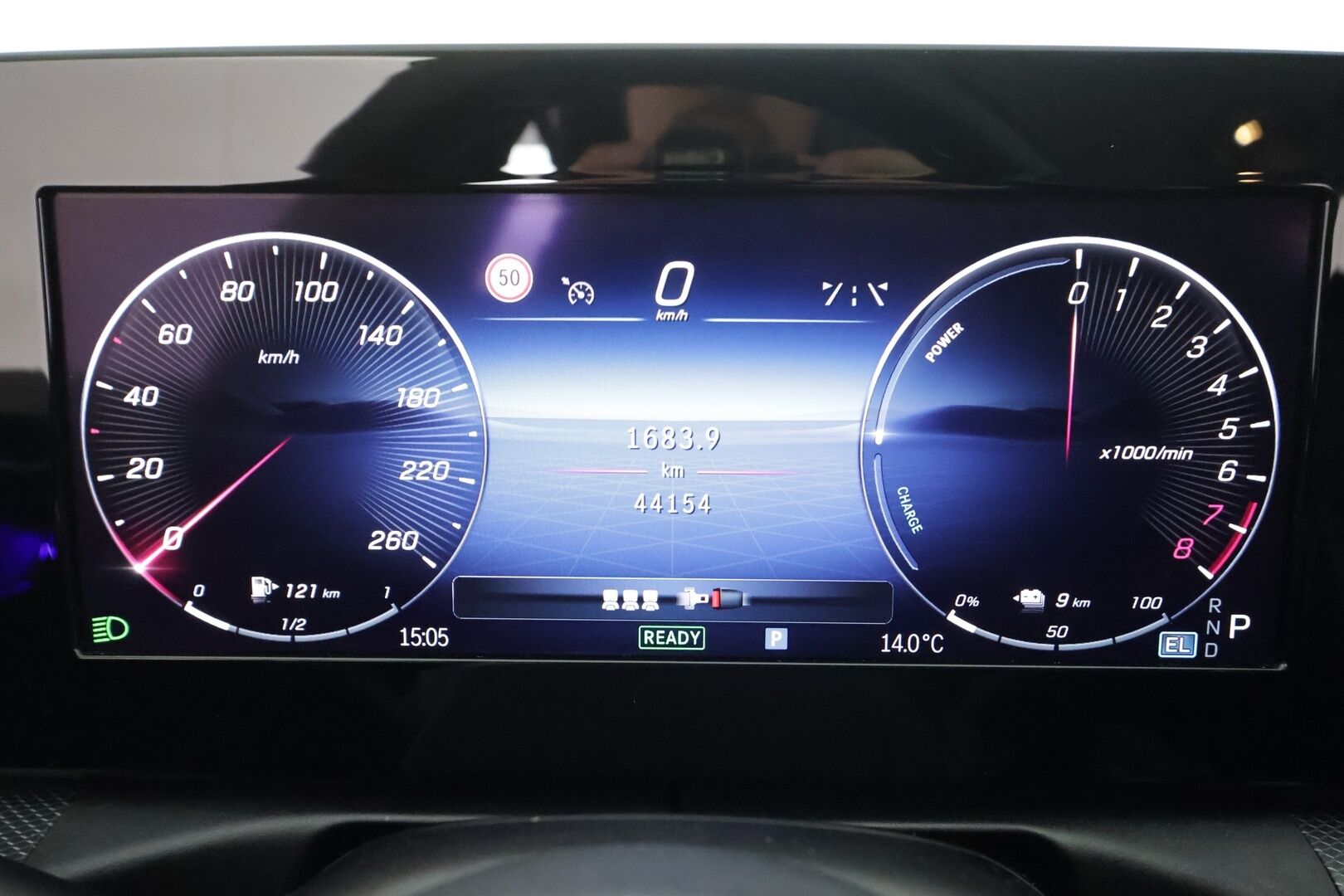 Mercedes-Benz C 2023 300 e T A Business / Suomiauto / 1-Omistaja / Vakkari / Peruutuskamera / Vetokoukku / Lämmitettävä ohjauspyörä / Osanahkaverhoilu