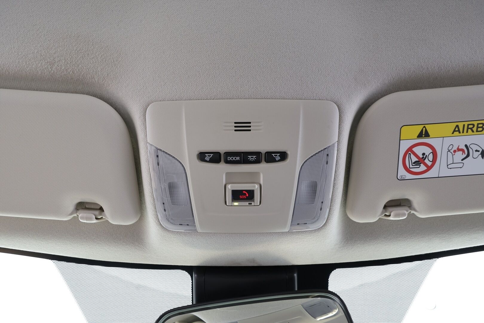 Toyota Corolla 2022 Sedan 1,8 Hybrid Life - | ACC | LTA | P.kamera | Merkkihuollot | Lohko + sisälämmitin | Apple & Android | Bluetooth | Aut. pitkät | PCS | RSA | 2x renkaat | Suomiauto | 