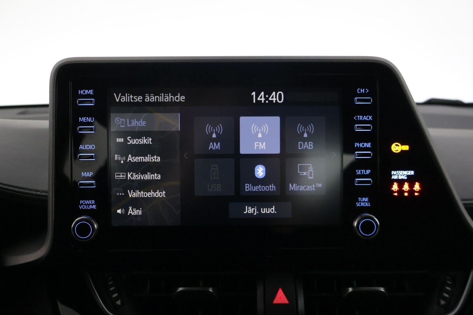 Toyota C-HR 2023 1,8 Hybrid Active Edition * Adapt vakionopeudensäädin / Peruutuskamera / Merkkihuolttu!* - Todella siisti ja hyvin pidetty suomi-auto 1om. / merkkihuollettu / 