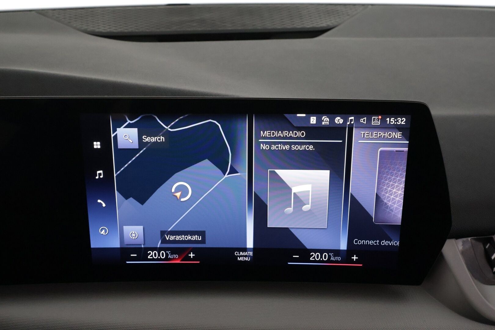 BMW 225 2023 U06 Active Tourer 225e xDrive Charged Edition * Vakkari / P.kamera / LED / Navi / Kaistavahti / Sähköluukku * - 1.Om Suomi-auto / Akku kuntotarkastettu SoH 95,9% / Kahdet renkaat aluvanteilla / Merkkihuollettu - HULLUT AVAJAISHULINAT KORKOTARJOUS 3,29 %