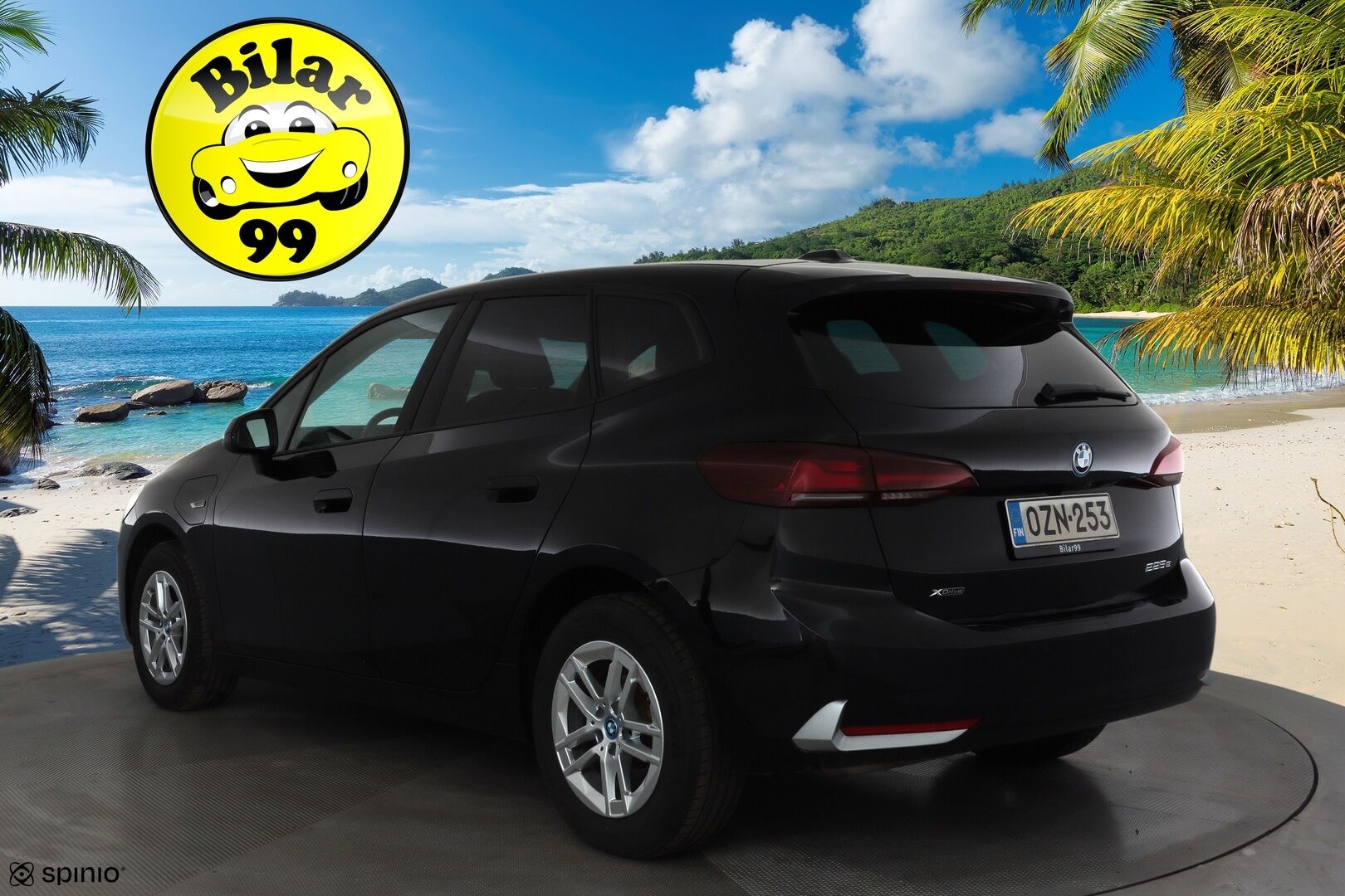 BMW 225 2023 U06 Active Tourer 225e xDrive Charged Edition * Vakkari / P.kamera / LED / Navi / Kaistavahti / Sähköluukku * - 1.Om Suomi-auto / Akku kuntotarkastettu SoH 95,9% / Kahdet renkaat aluvanteilla / Merkkihuollettu