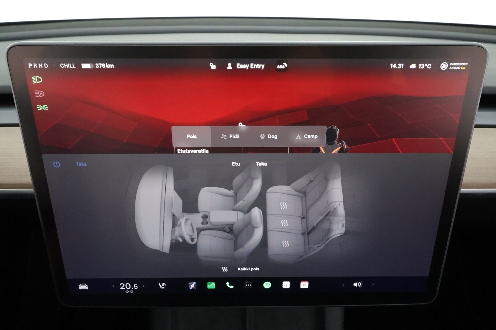 Tesla Model Y 2023 Long Range * Koukku / ILP / Lasikatto / Matrix LED / P.kamera / Premium Audio / Ratinlämmitin * - 1.Om Suomi-auto / Kahdet renkaat aluvanteilla