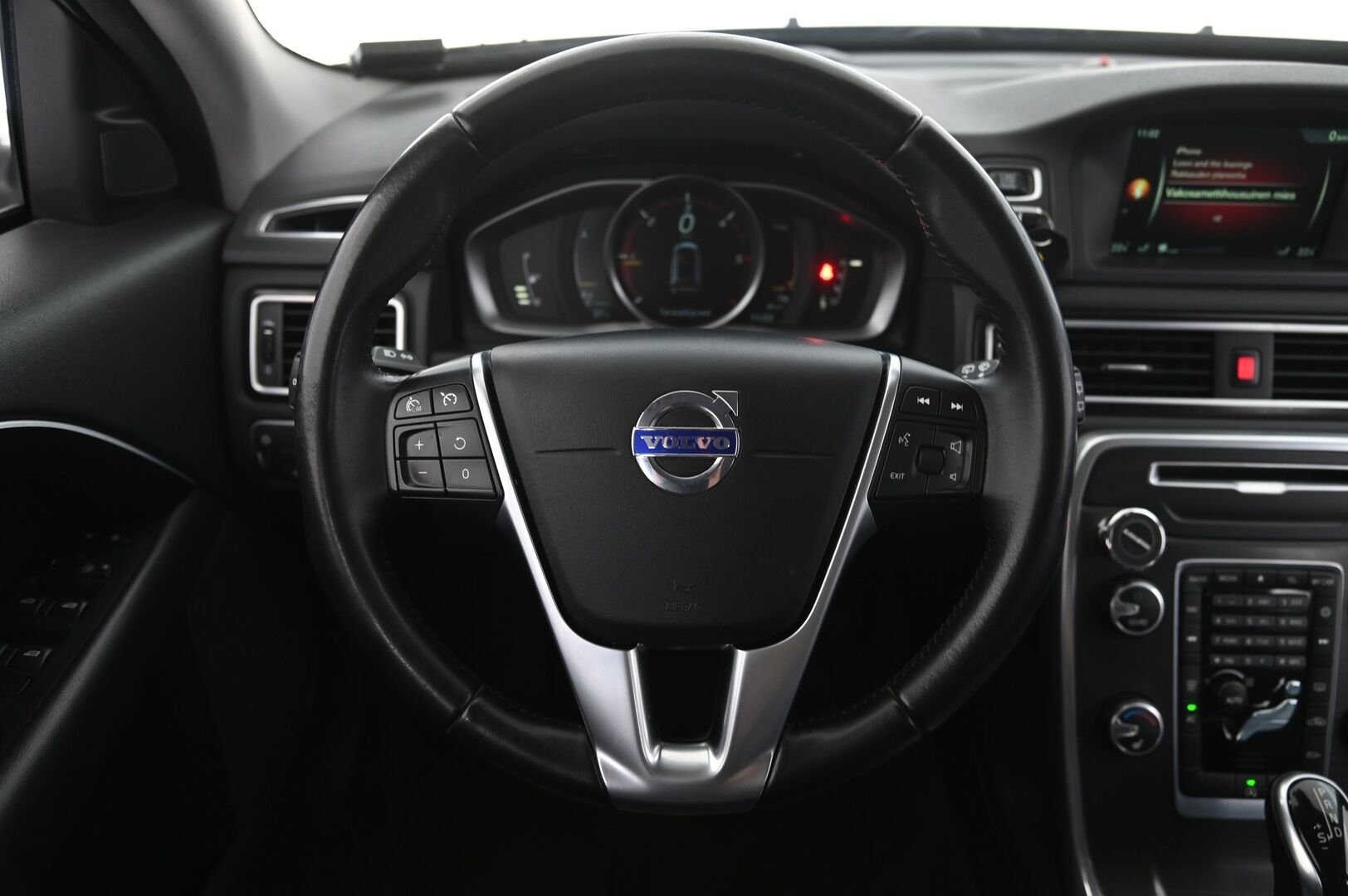 Volvo V70 2016 V70 Farmari (AC) 4ov 1969cm3 A - MYYDÄÄN HUUTOKAUPAT.COM
