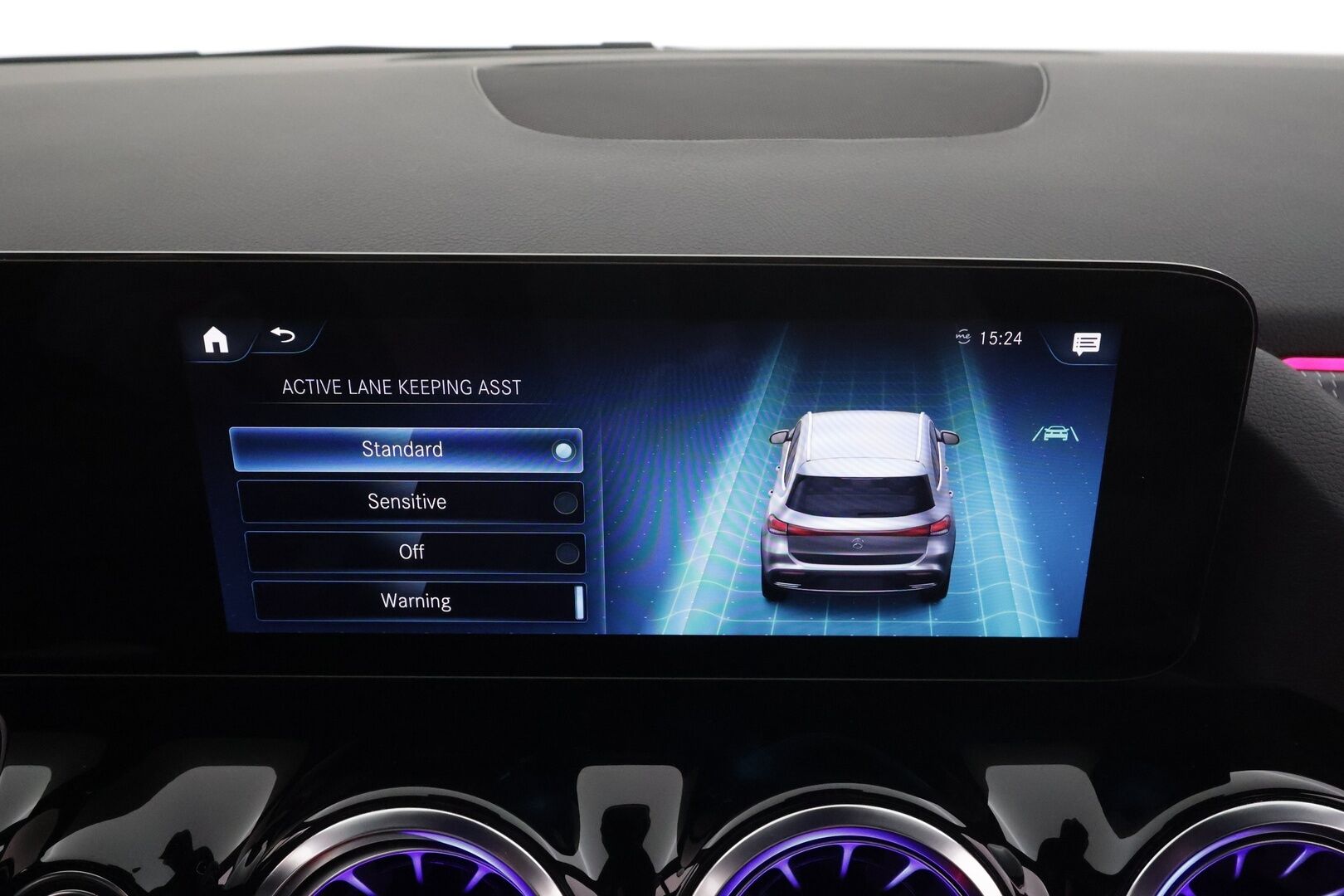 Mercedes-Benz EQA 2023 300 4MATIC Business * Distronic+ / P.kamera / Muistipenkit / Koukku / Widescreen / KeylessGo / Sähköluukku / Navi * - Suomi-auto / Kahdet renkaat aluvanteilla / Merkkihuollettu