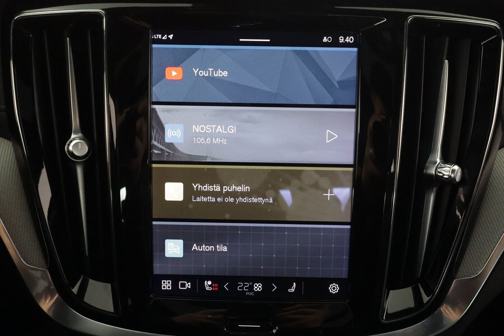 Volvo S60 2023 T8 AWD Long Range High Performance Ultimate Dark aut * ACC / 360° / Muistipenkit / Full LED / Panorama / H&K / Koukku * - HUD / Keyless / 1.Om Suomi-auto / Akku kuntotarkastettu SoH 98,1% / Kahdet renkaat aluvanteilla / Merkkihuollettu / Supervarusteet - HULLUT AVAJAISHULINAT KORKOTARJOUS 3,29 %