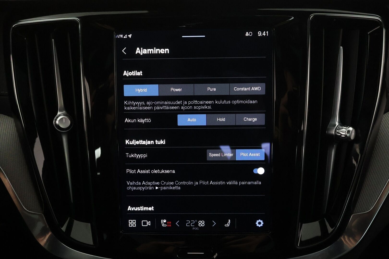 Volvo S60 2023 T8 AWD Long Range High Performance Ultimate Dark aut * ACC / 360° / Muistipenkit / Full LED / Panorama / H&K / Koukku * - HUD / Keyless / 1.Om Suomi-auto / Kahdet renkaat aluvanteilla / Merkkihuollettu / Supervarusteet