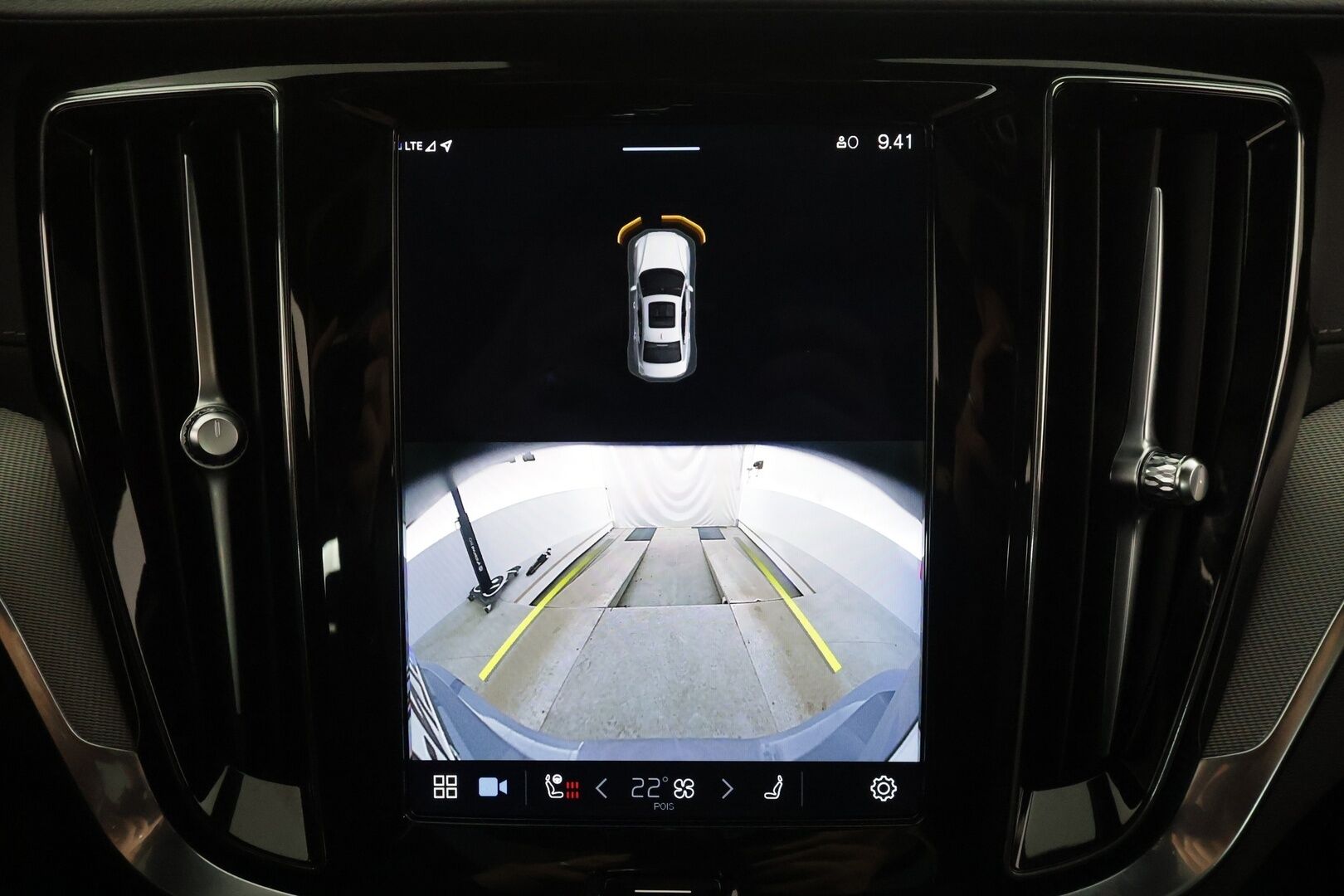 Volvo S60 2023 T8 AWD Long Range High Performance Ultimate Dark aut * ACC / 360° / Muistipenkit / Full LED / Panorama / H&K / Koukku * - HUD / Keyless / 1.Om Suomi-auto / Akku kuntotarkastettu SoH 98,1% / Kahdet renkaat aluvanteilla / Merkkihuollettu / Supervarusteet - HULLUT AVAJAISHULINAT KORKOTARJOUS 3,29 %