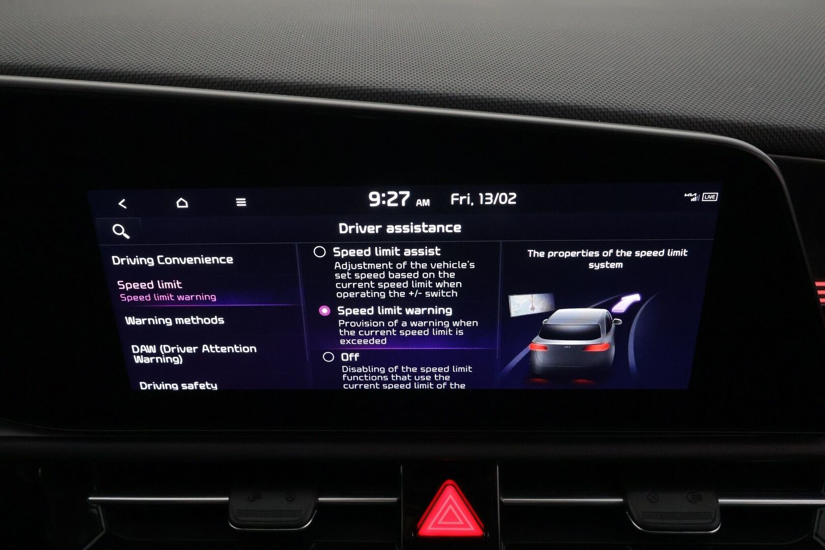 Kia Niro 2023 1,6 GDI Hybrid EX DCT Premium * ACC / P.kamera / LED / Navi / Sähköpenkki / KeylessGo / Sähköluukku * - 1.Om Suomi-auto / Kahdet renkaat aluvanteilla / Merkkihuollettu