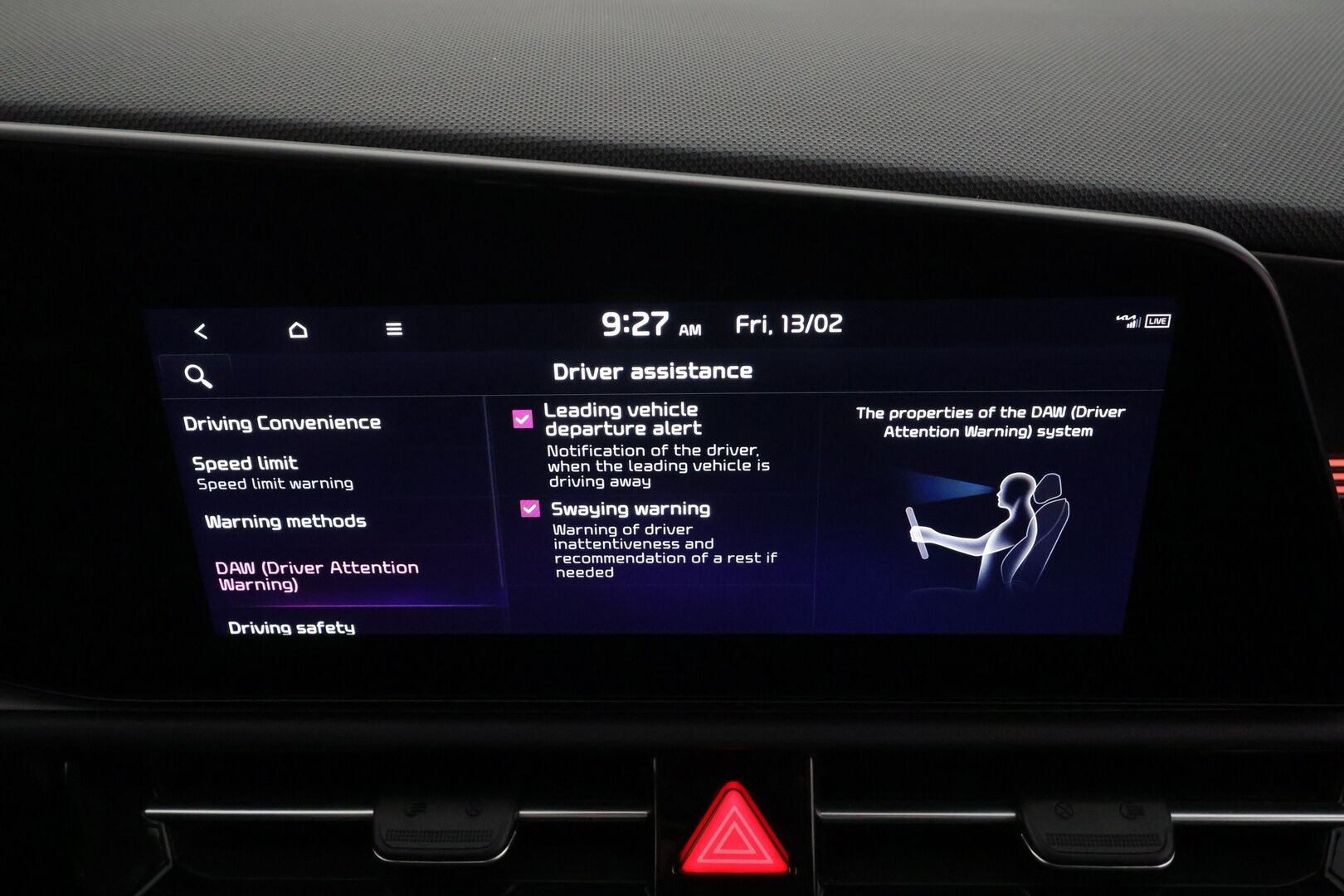 Kia Niro 2023 1,6 GDI Hybrid EX DCT Premium * Adapt.Vakkari / Peruutuskamera / KeylessGo / LED / Navi / Sähköpenkki / Sähköluukku - 1.Om Suomi-auto / Kahdet renkaat aluvanteilla / Merkkihuollettu