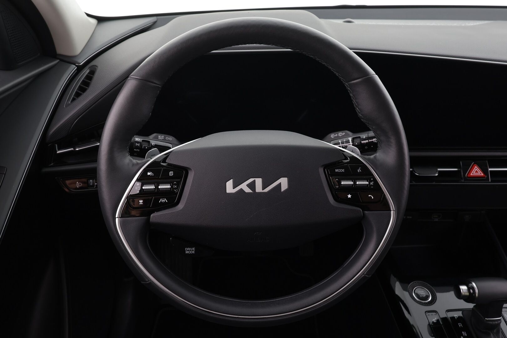 Kia Niro 2023 1,6 GDI Hybrid EX DCT Premium * Adapt.Vakkari / Peruutuskamera / KeylessGo / LED / Navi / Sähköpenkki / Sähköluukku - 1.Om Suomi-auto / Kahdet renkaat aluvanteilla / Merkkihuollettu