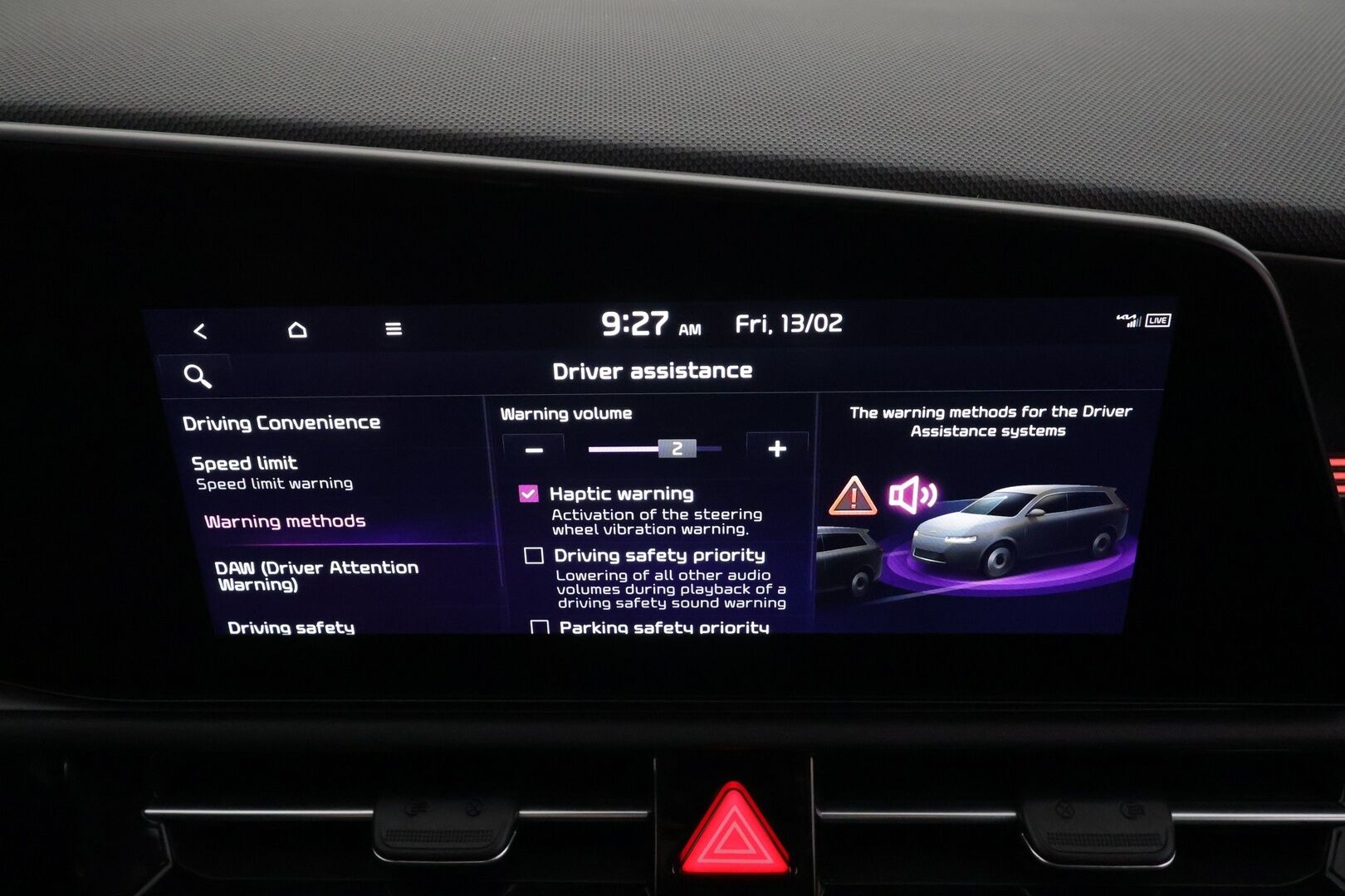 Kia Niro 2023 1,6 GDI Hybrid EX DCT Premium * ACC / P.kamera / LED / Navi / Sähköpenkki / KeylessGo / Sähköluukku * - 1.Om Suomi-auto / Kahdet renkaat aluvanteilla / Merkkihuollettu