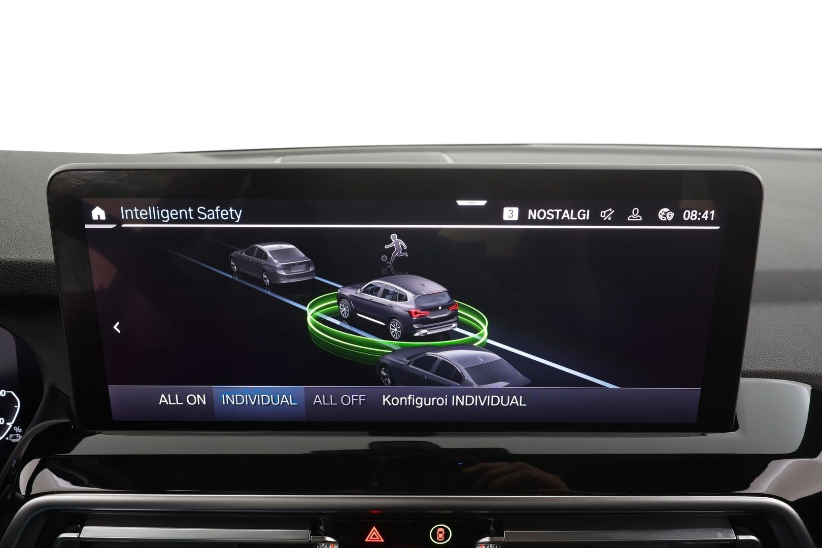 BMW X3 2023 G01 xDrive 30e A Charged Edition * ACC / Koukku / P.Kamera / LED / Sporttinahat / Kaistavahti / Navi * - 1-om Suomi-auto / Kahdet renkaat aluvanteilla / 2x Latauskaapelit