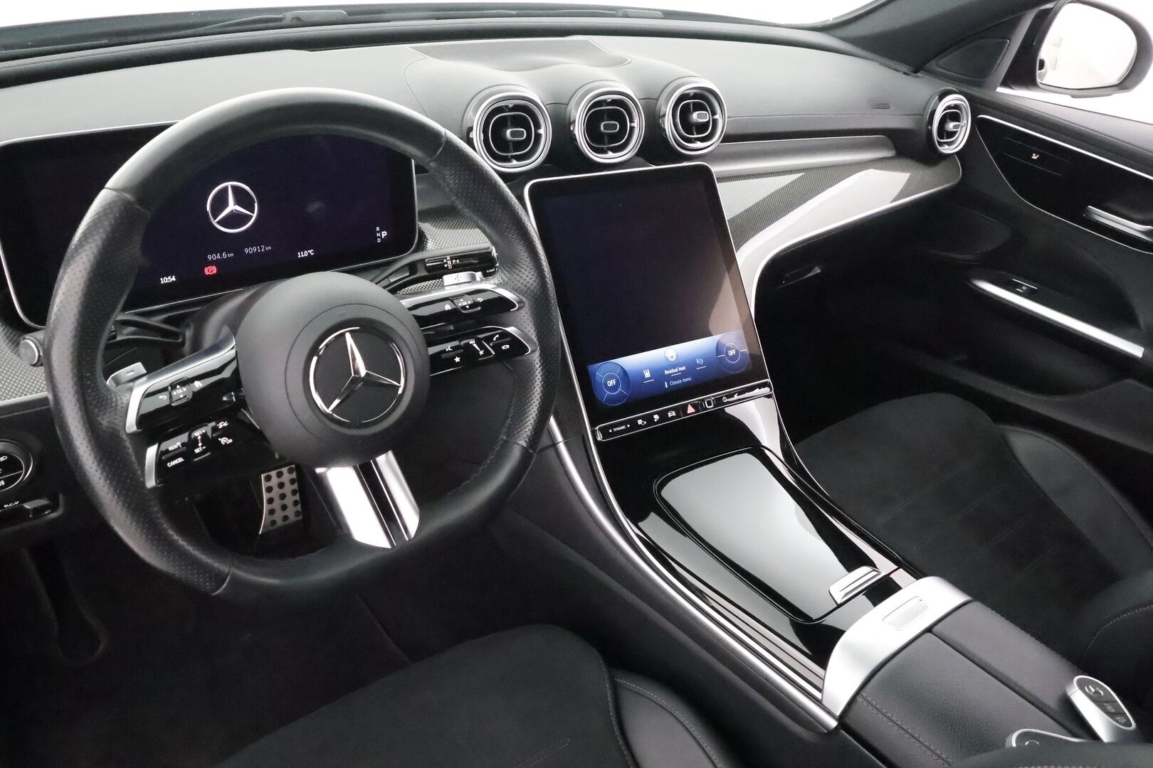 Mercedes-Benz C 2023 300 e T A Business AMG - 1.Om Suomi-auto | Merkkihuollettu | Distronic Pro | Koukku | P.Kamera | Puolinahat | Navi | LED | Sähköluukku | Facelift