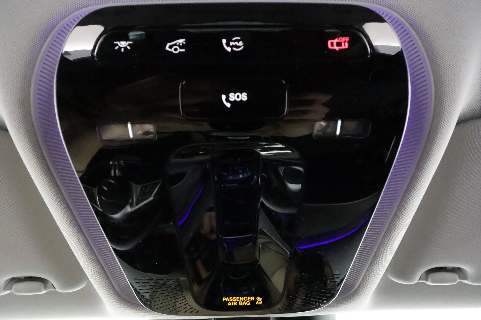 Mercedes-Benz C 2023 300 e T A Business * Distronic / LED / Koukku / Lisälämmitin / P.Kamera / Digimittaristo * - 1-om Suomi-auto / 2x Latauskaapelit / Kahdet renkaat aluvanteilla