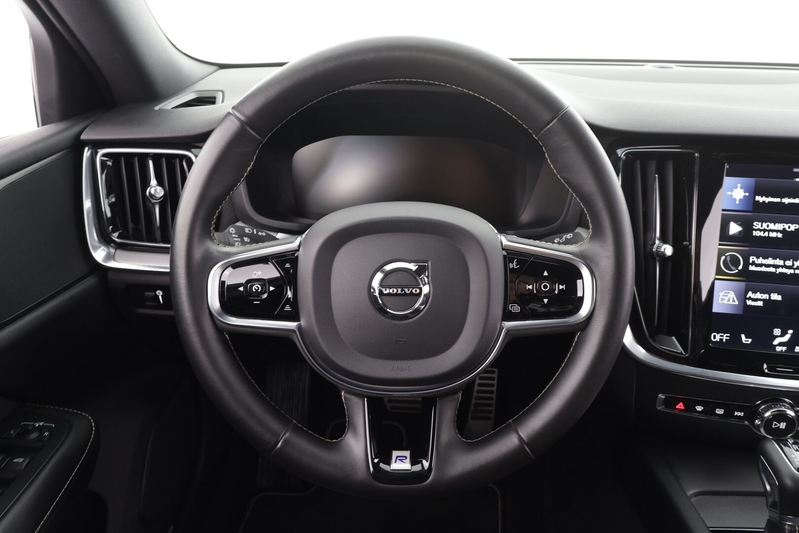 Volvo V60 2020 T4 Business R-Design aut * Webasto / ACC / Full-LED / P.kamera / Sportpenkki Muistilla / Navi / Kaistavahti / Keyless * - Suomi-auto / Kahdet renkaat / Merkkihuollettu!