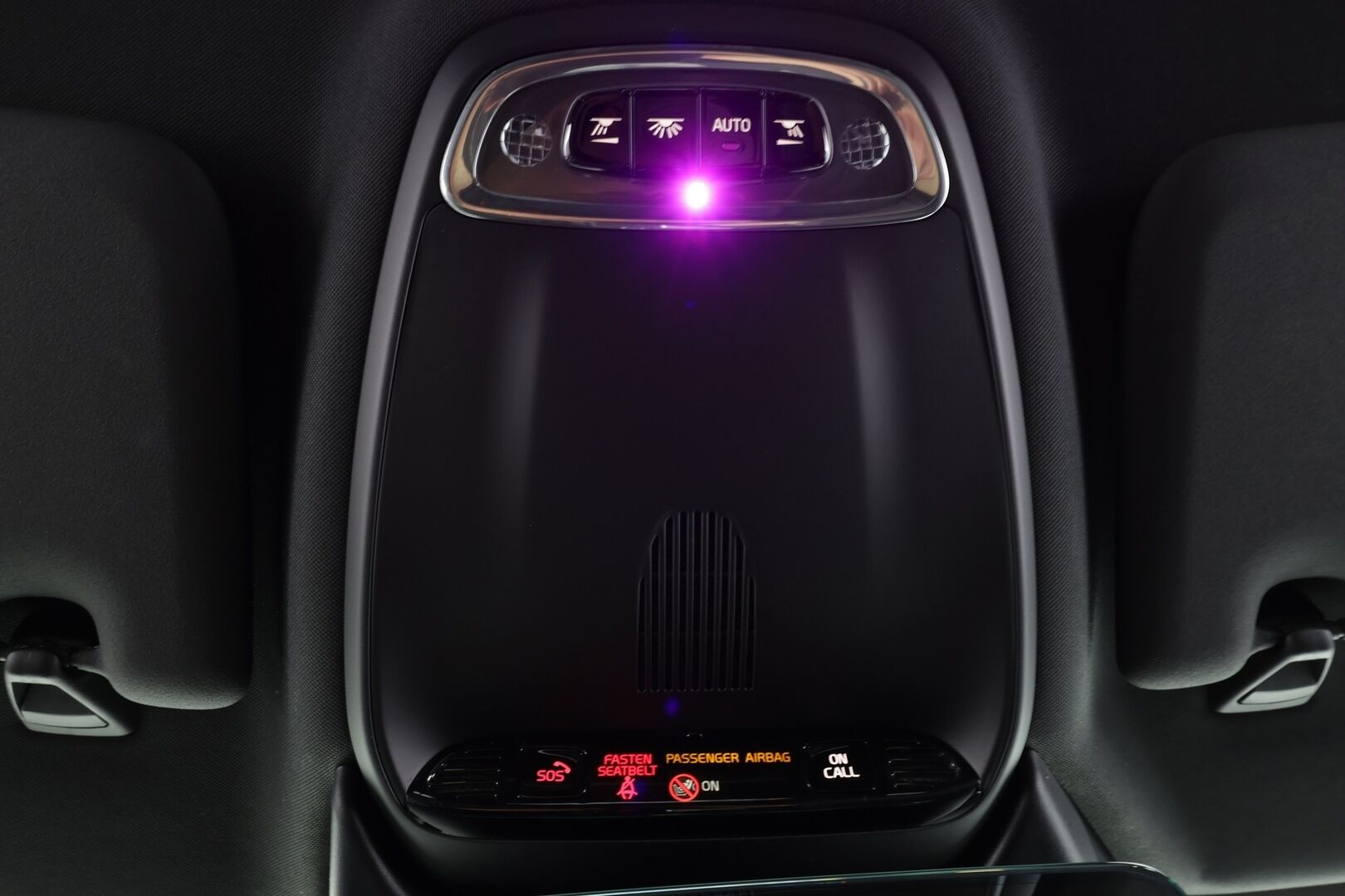 Volvo V60 2020 T4 Business R-Design aut * Webasto / ACC / Full-LED / P.kamera / Sportpenkki Muistilla / Navi / Kaistavahti / Keyless * - Suomi-auto / Kahdet renkaat / Merkkihuollettu!