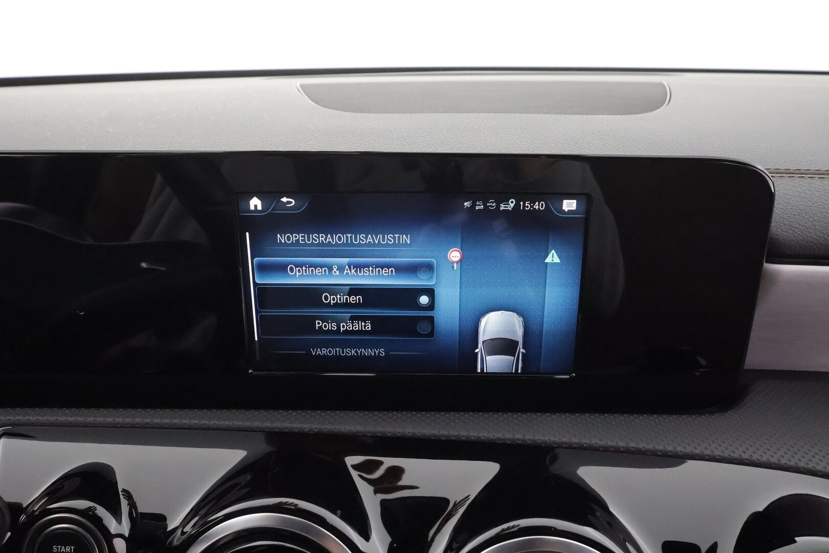 Mercedes-Benz A 2020 250 e A sedan Business AMG EQ Power * Vakkari / Midline / P.kamera / Sporttinahat / LED / Apple&Android * - Akku kutotarkastettu SoH95,9% / Suomi-auto / Kahdet renkaat aluvanteilla / Merkkihuollettu