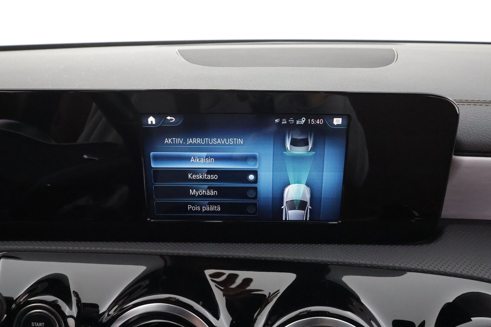 Mercedes-Benz A 2020 250 e A sedan Business AMG EQ Power * Vakkari / Midline / P.kamera / Sporttinahat / LED / Apple&Android * - Akku kutotarkastettu SoH95,9% / Suomi-auto / Kahdet renkaat aluvanteilla / Merkkihuollettu